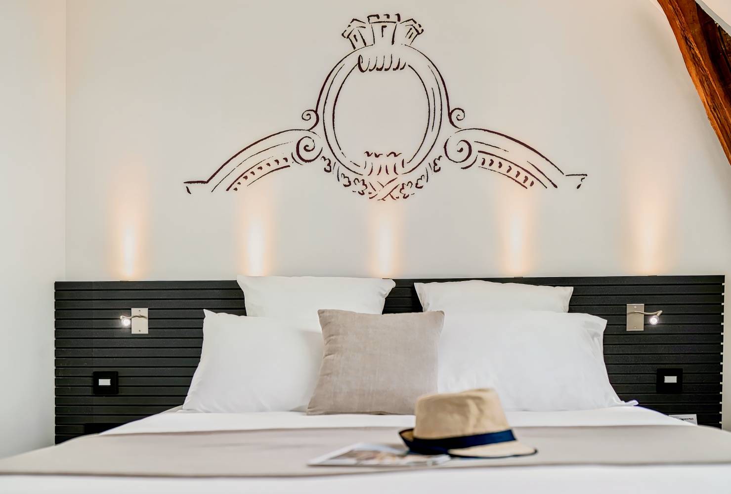 Best Western Premier Hôtel de la Cité Royale