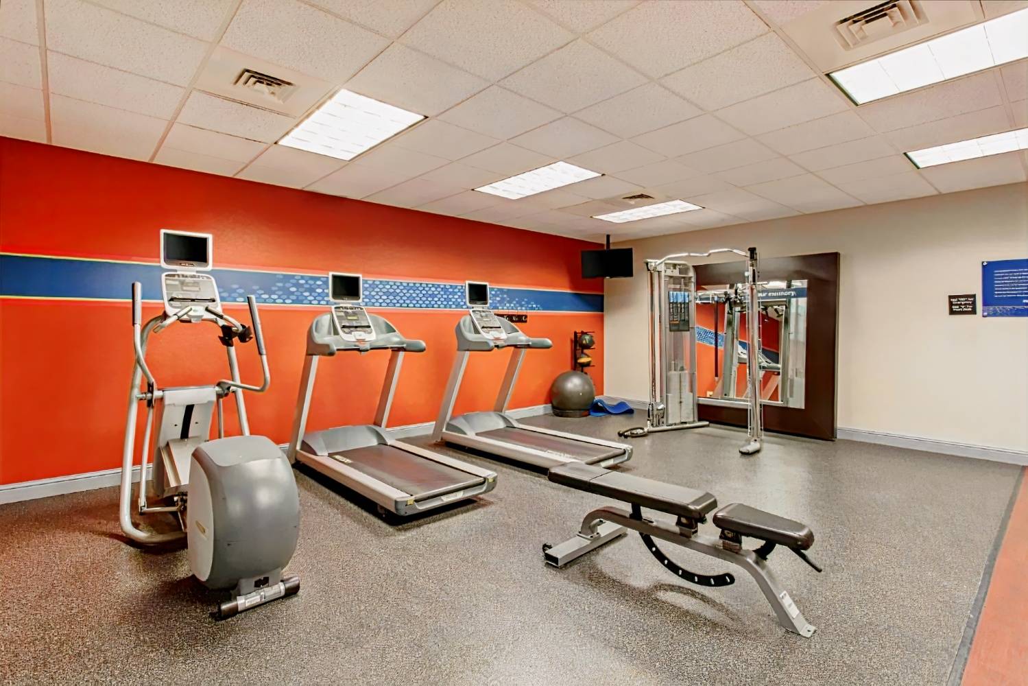 Hampton Inn & Suites Clovis-Airport North