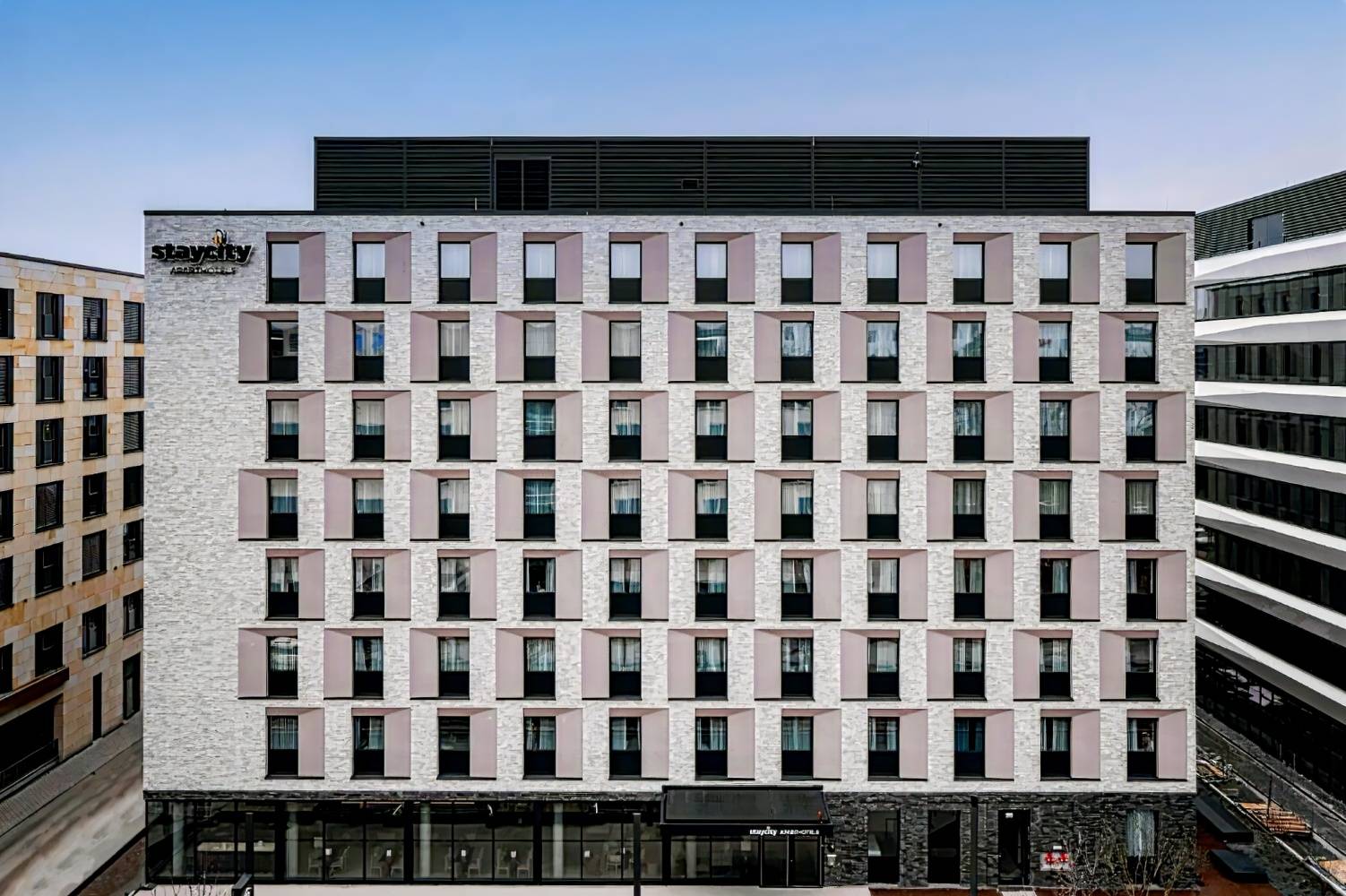 Staycity Aparthotels Frankfurt Airport