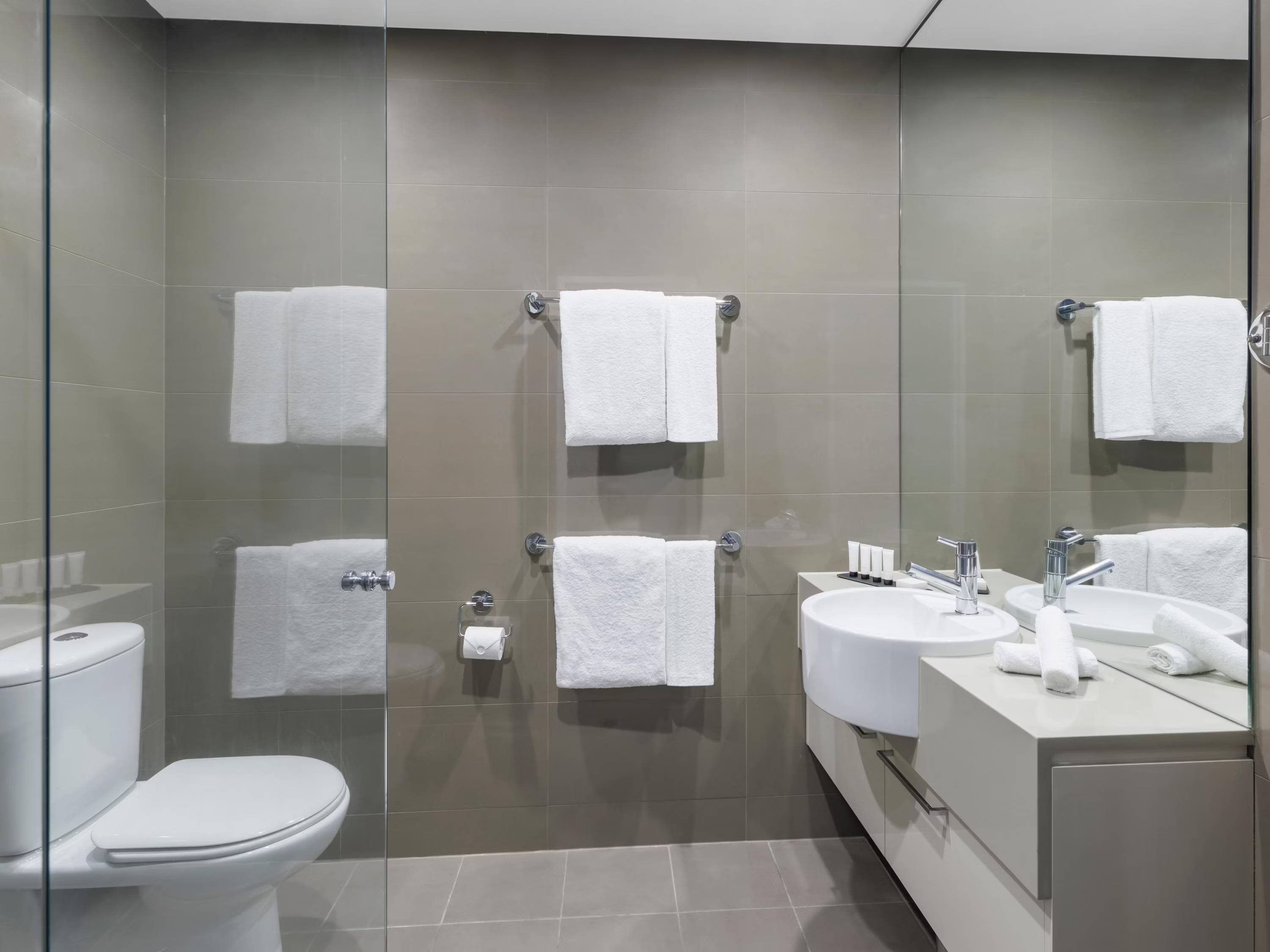 Holiday Inn & Suites Sydney Bondi Junction by IHG