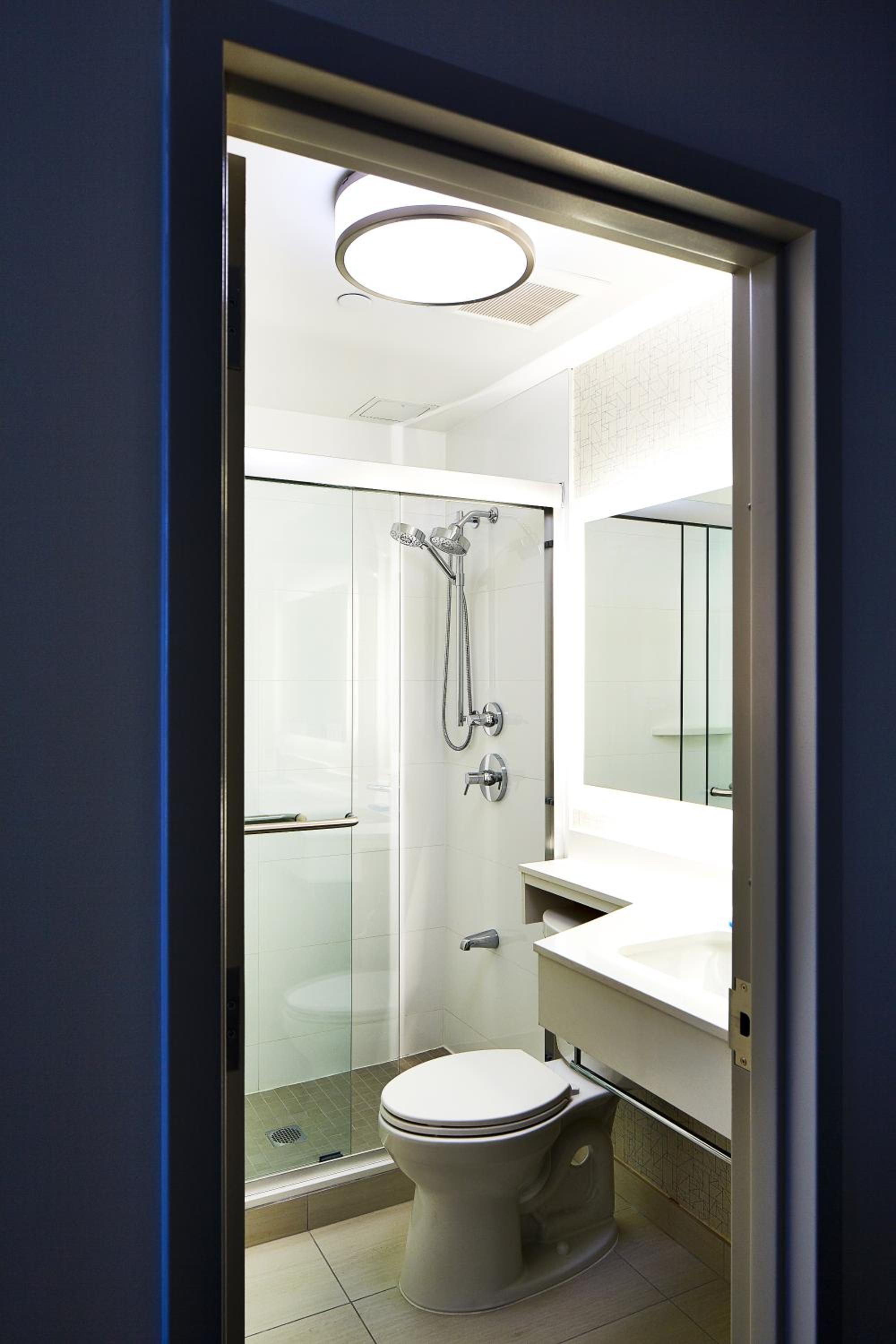 Holiday Inn Express Nyc Brooklyn - Sunset Park