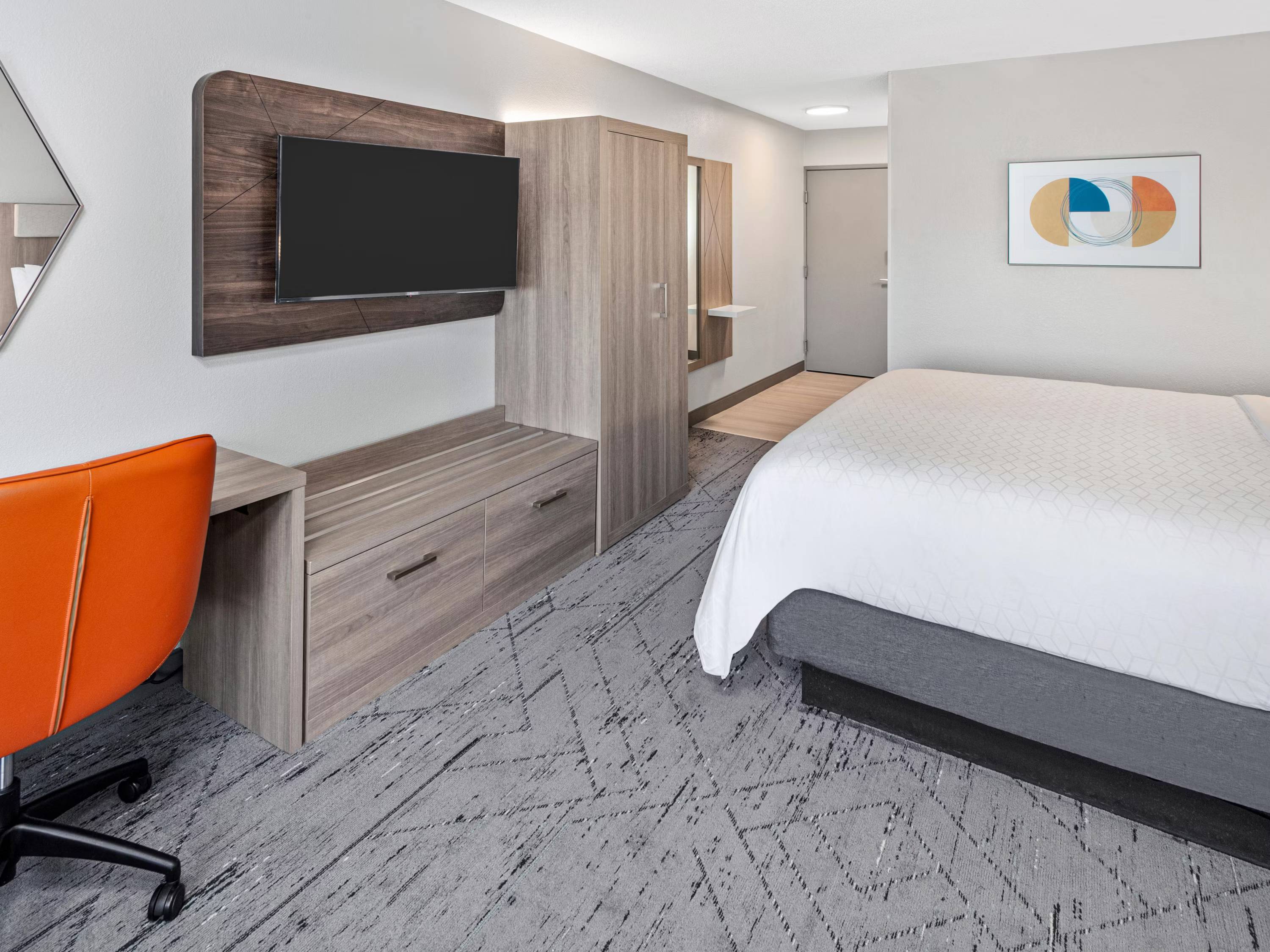 Holiday Inn Express Hotel & Suites Chicago-Algonquin, an IHG Hotel