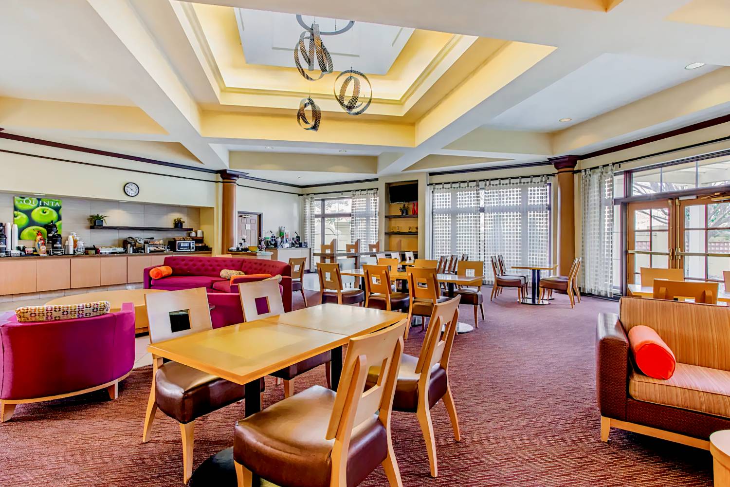 La Quinta Inn & Suites by Wyndham Raleigh/Durham Southpoint