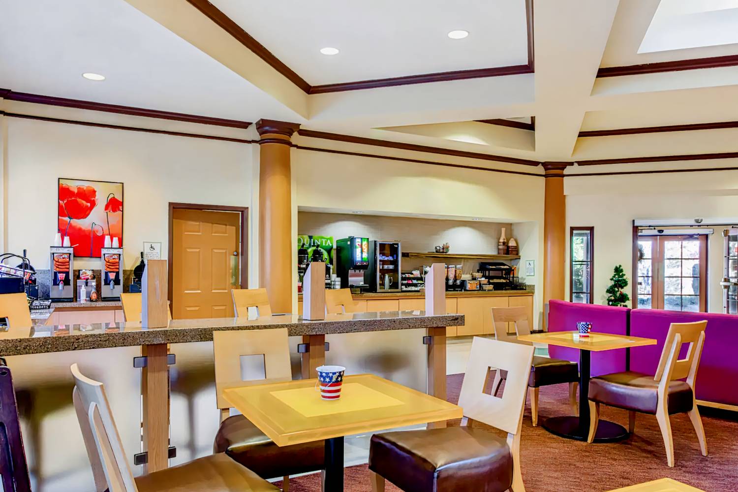 La Quinta Inn & Suites by Wyndham Raleigh Crabtree