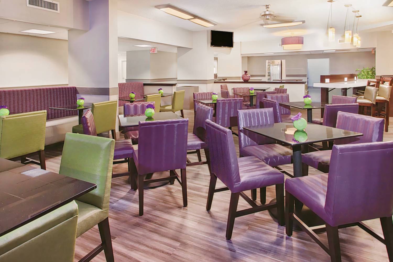 La Quinta Inn & Suites by Wyndham Charleston Riverview