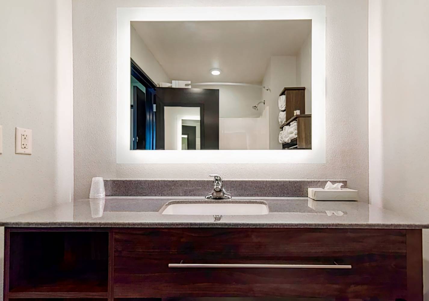 My Place Hotels - Huntersville