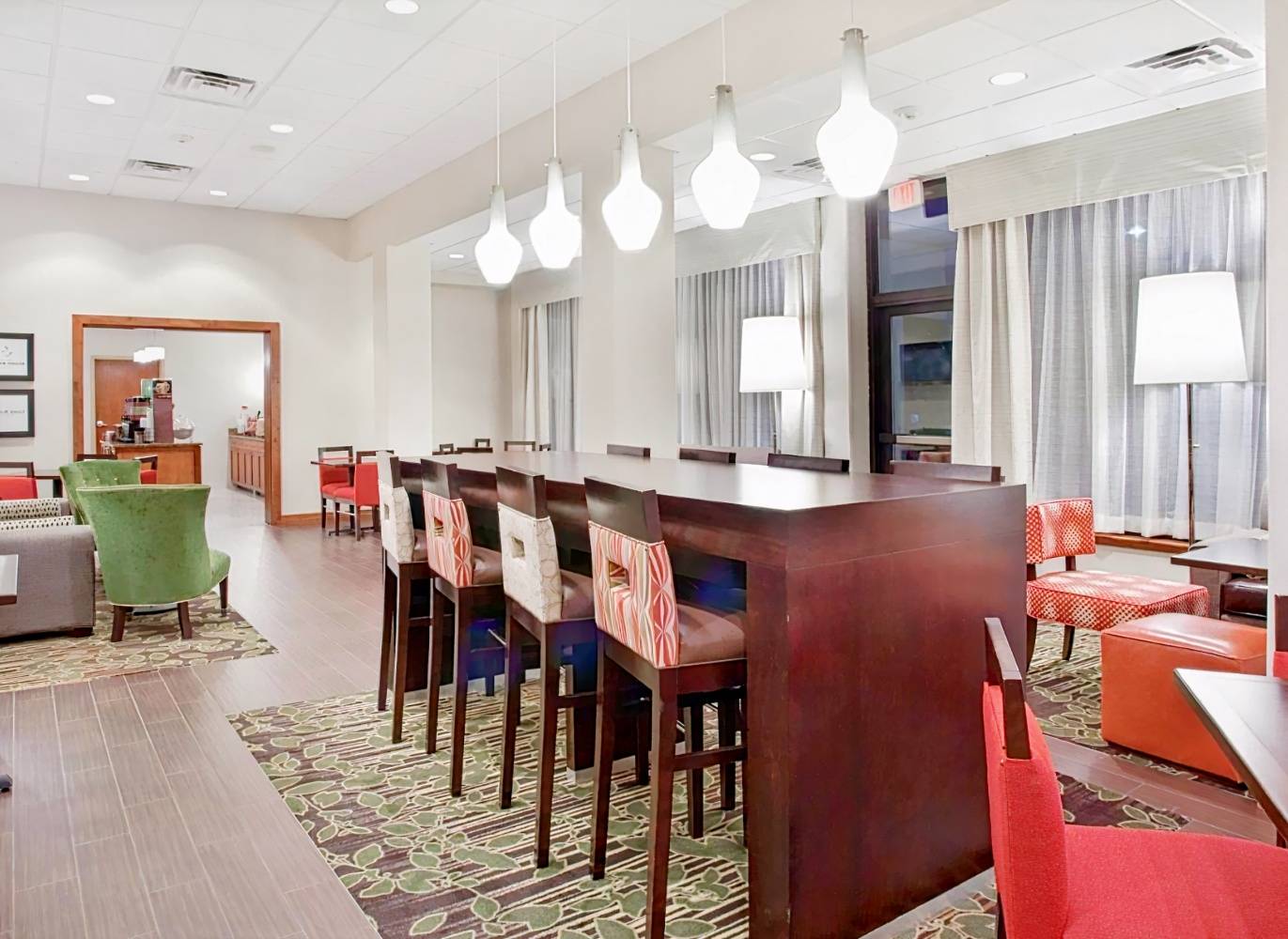 Hampton Inn & Suites Parker