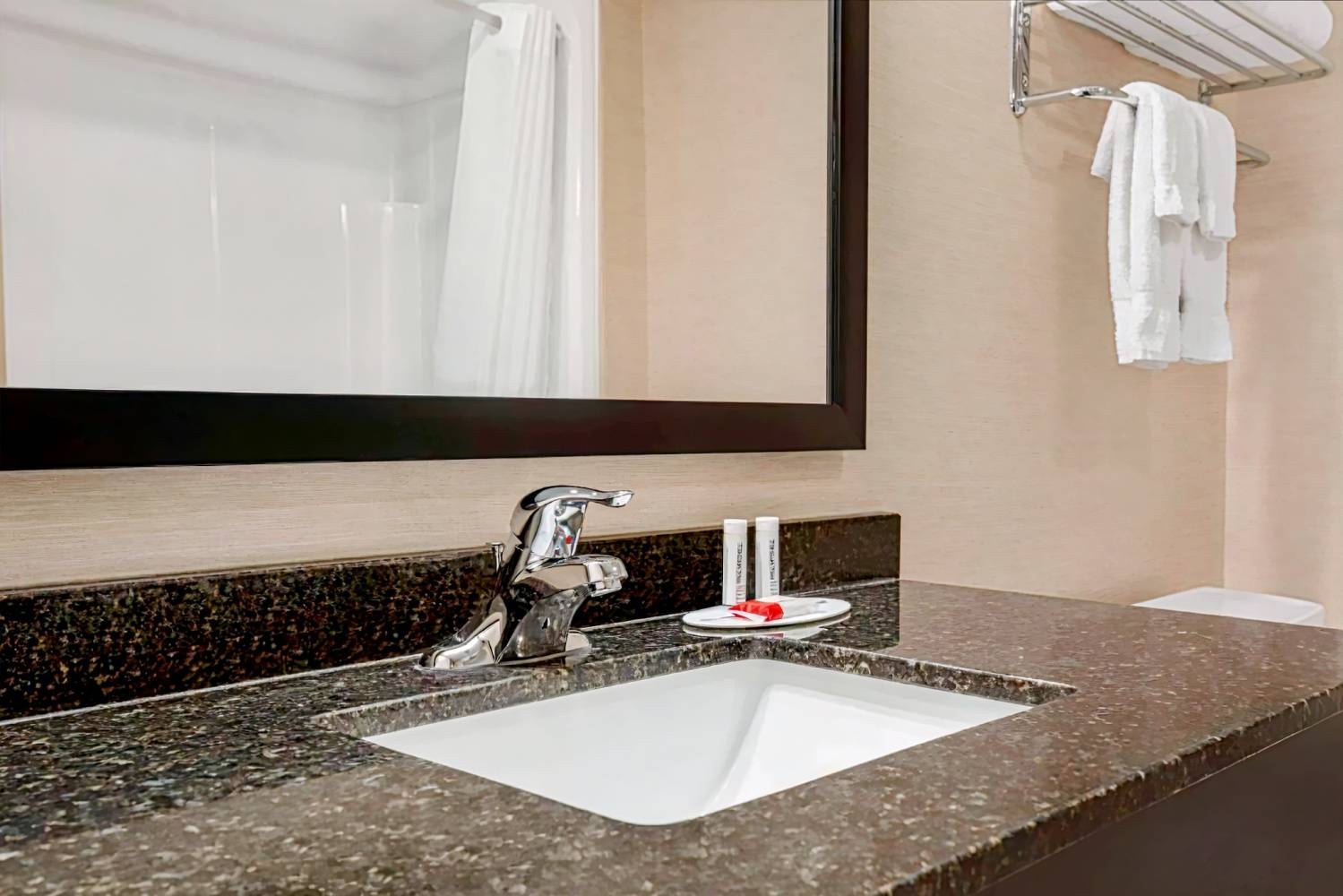 Ramada By Wyndham Niagara Falls near the Falls