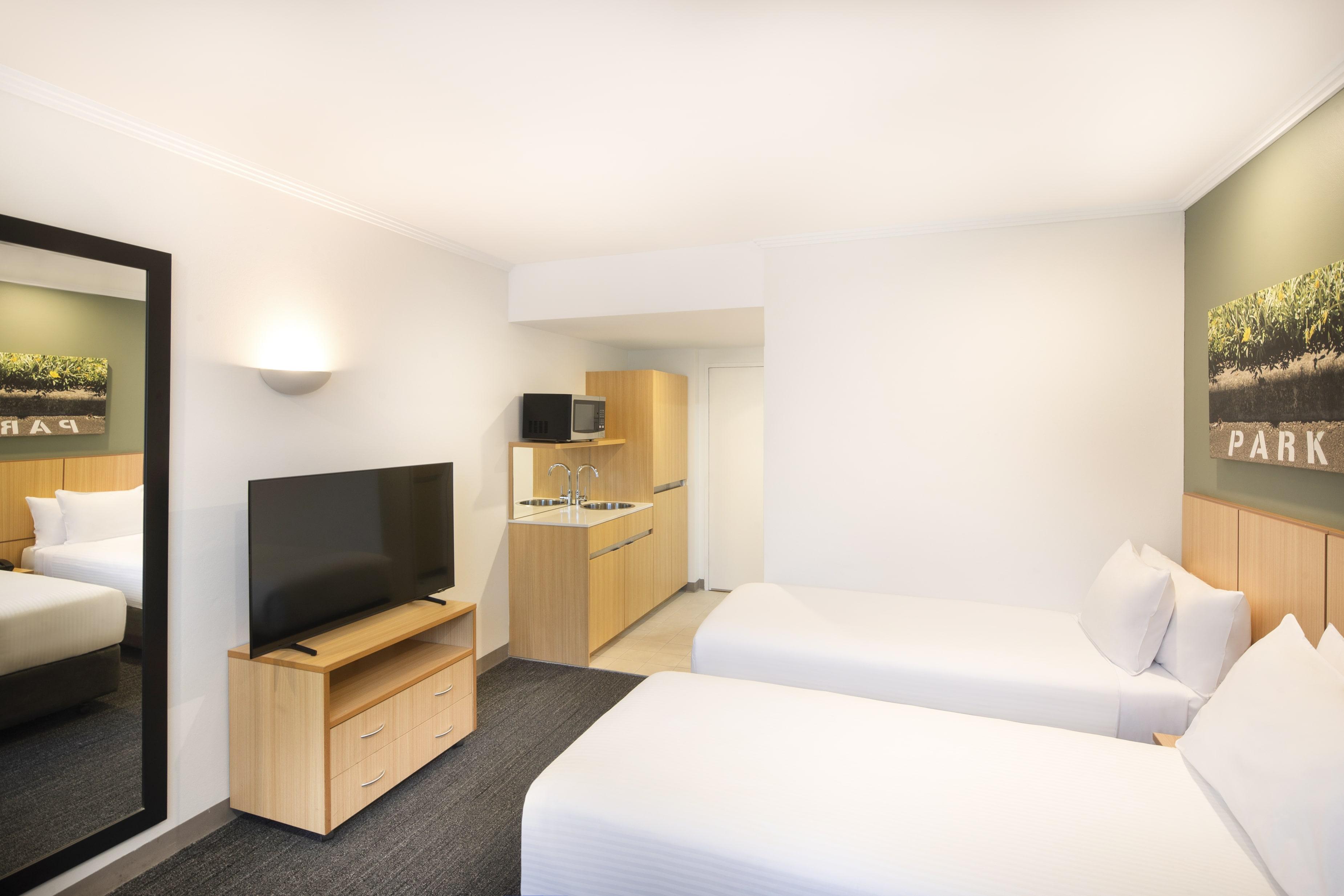 Mercure Melbourne Southbank