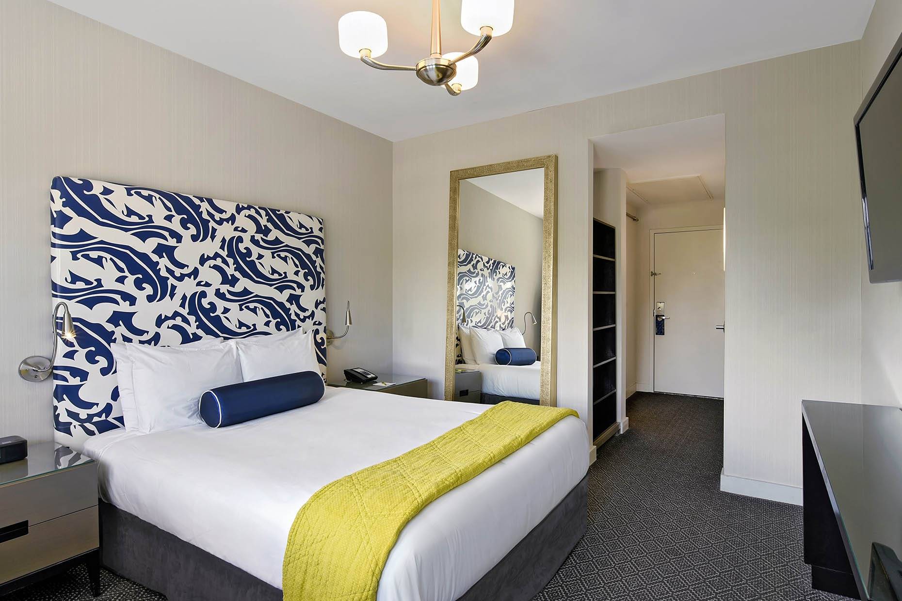 Hotel Breakwater South Beach