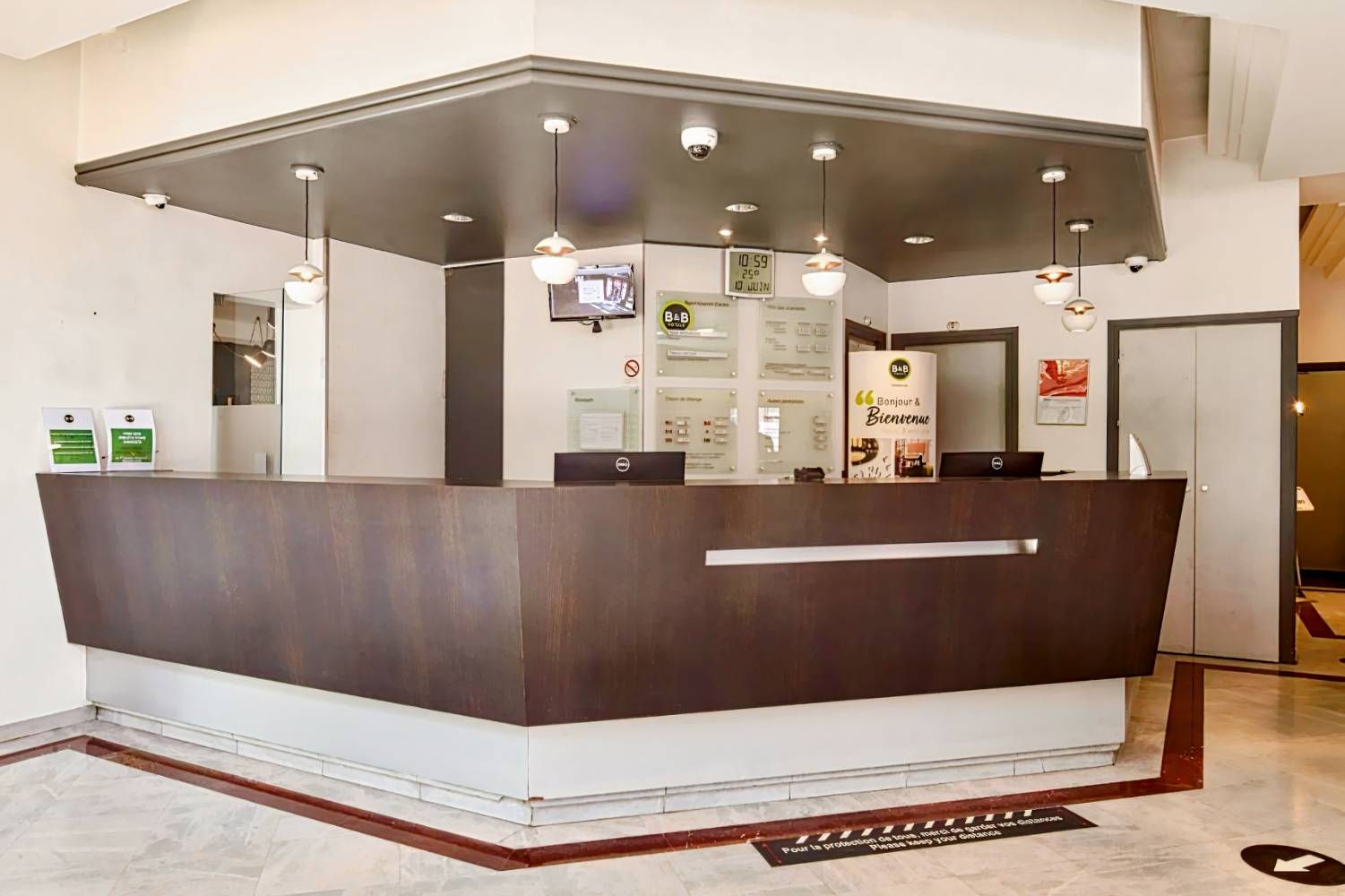 B&B Saint Quentin en Yvelines Centre Gare