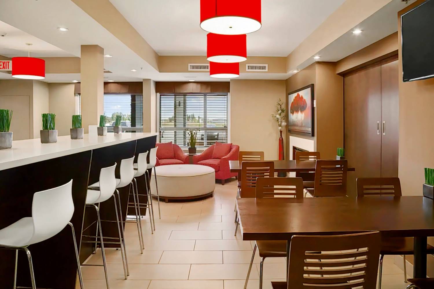 Microtel Inn & Suites by Wyndham Blackfalds Red Deer North