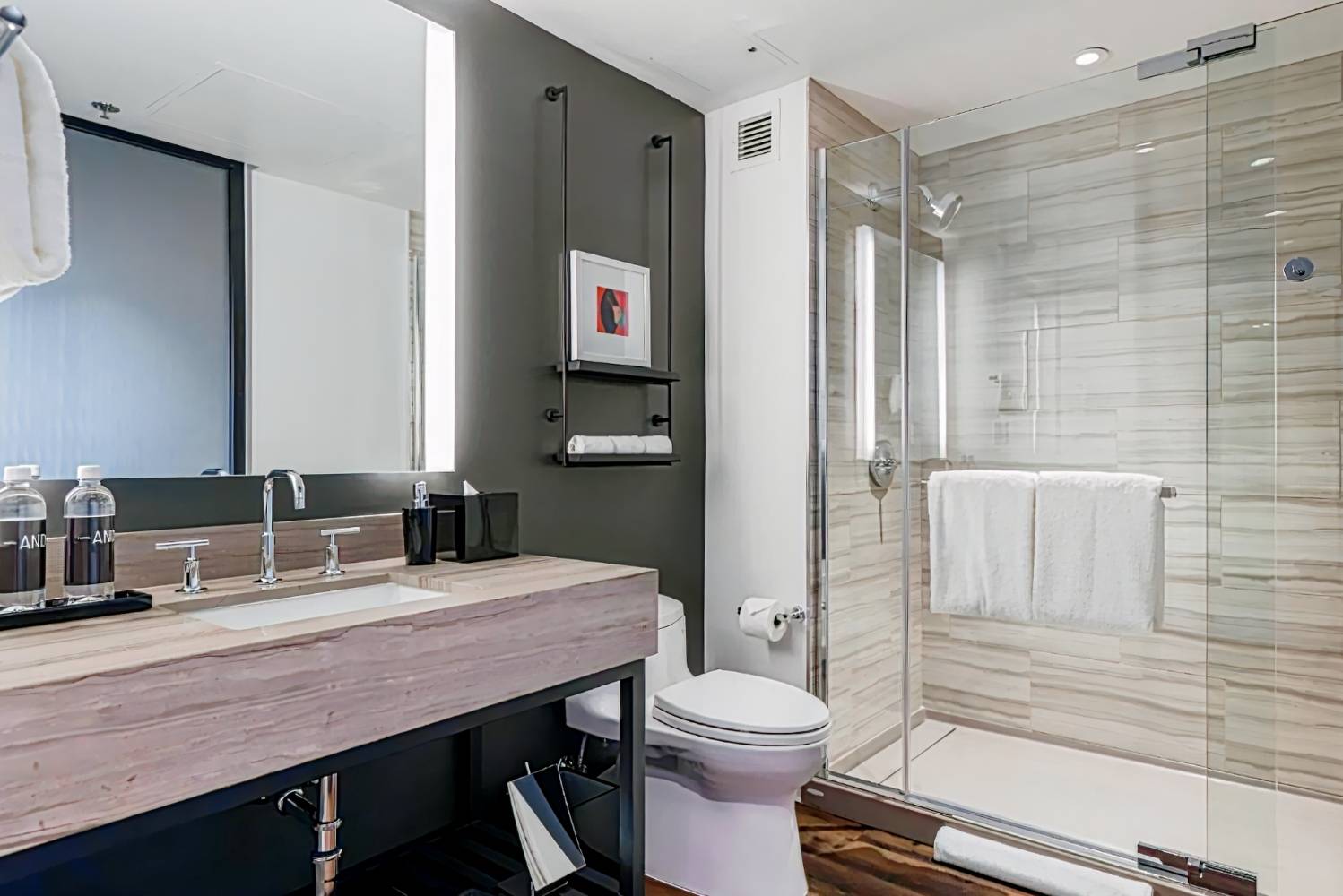 Shashi Hotel Mountain View, an Urban Resort