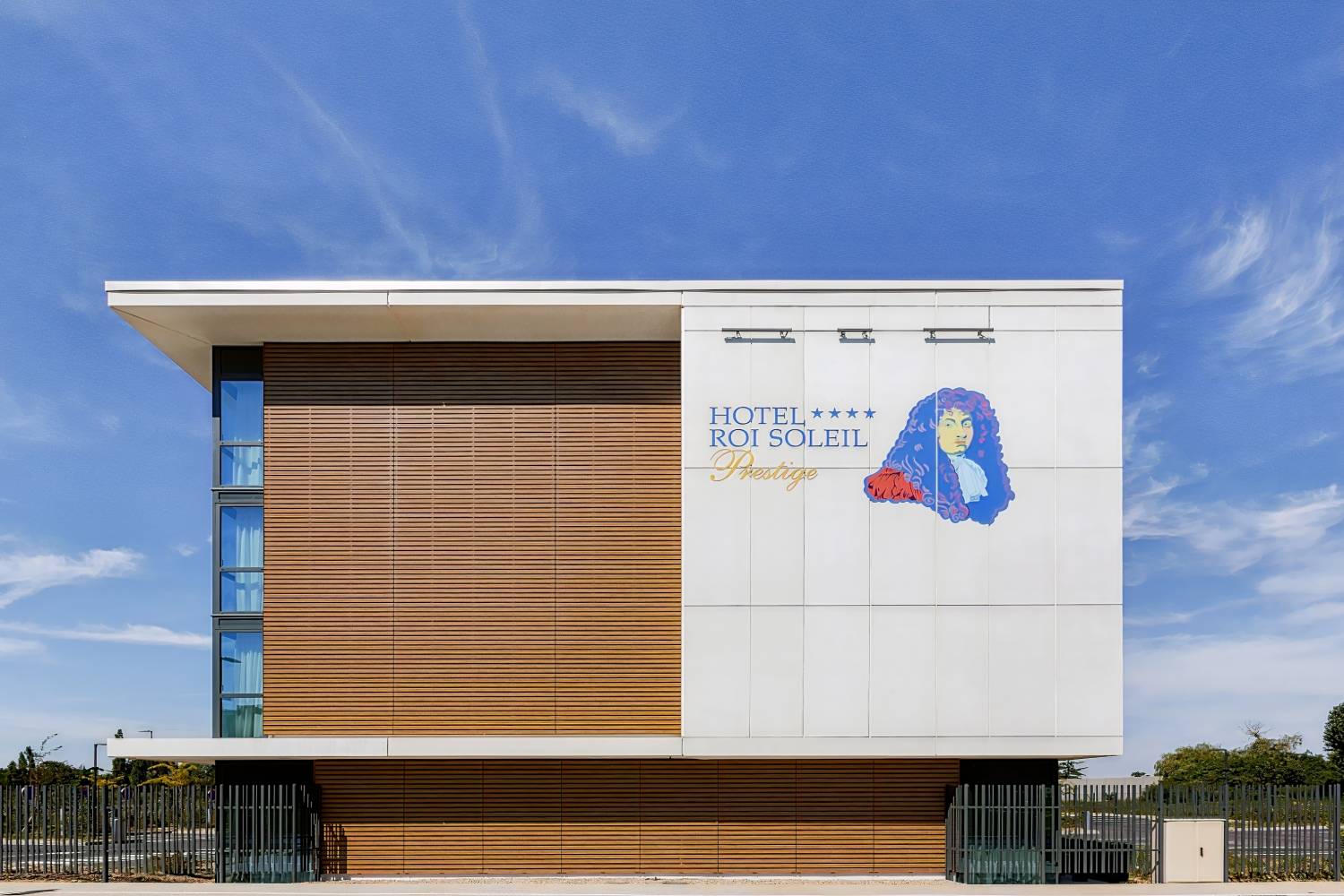 Hôtel Roi Soleil Prestige Plaisir - St Quentin