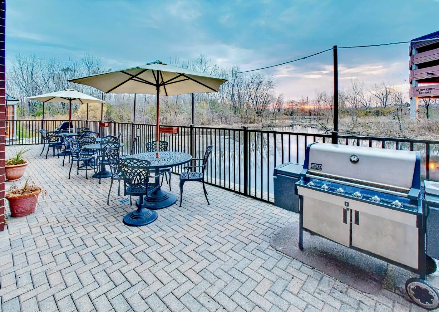 Staybridge Suites Chicago-Oakbrook Terrace, an IHG Hotel