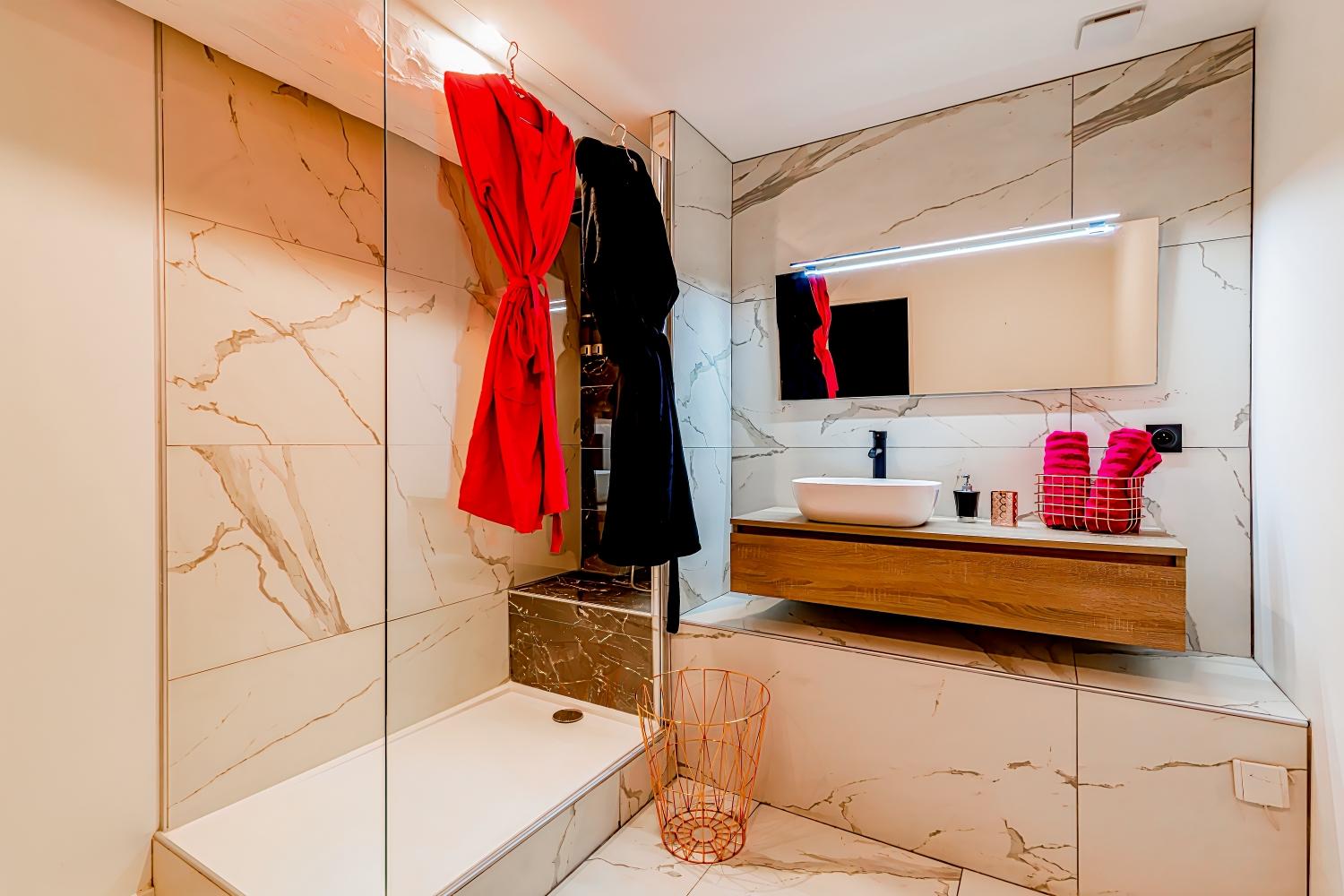 Sweet Dreams Jacuzzi