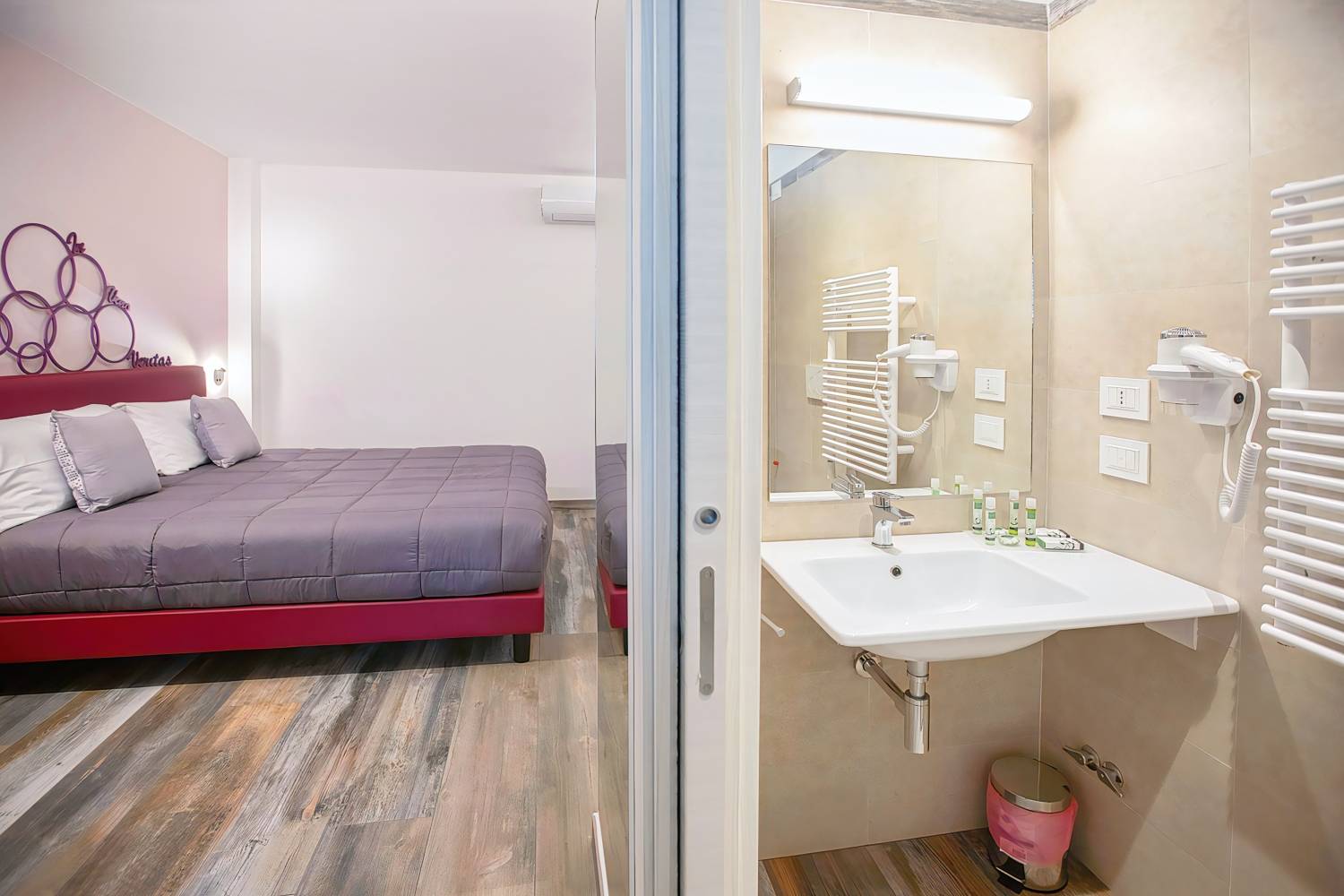 Vesuvio Inn Bed & Wine Experience