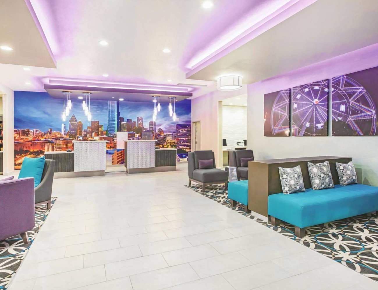 La Quinta Inn and Suites Dallas Plano - The Colony