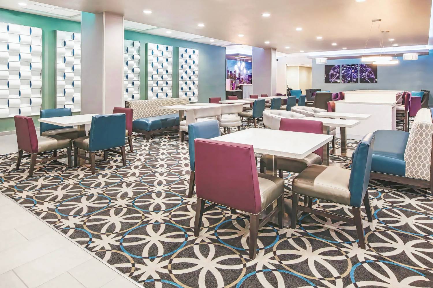 La Quinta Inn and Suites Dallas Plano - The Colony