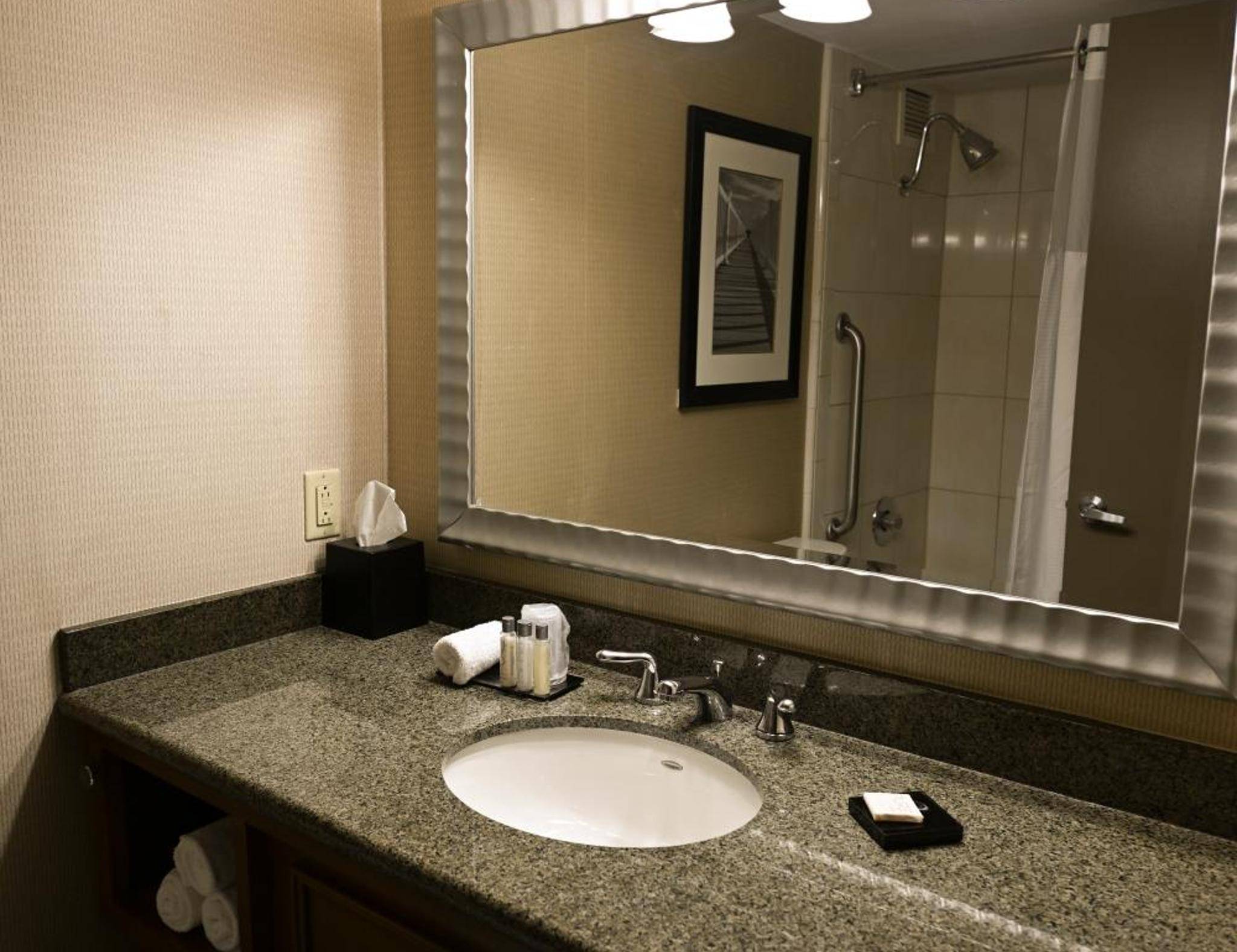 Grand Resort Hotel - Mt Laurel - Philadelphia