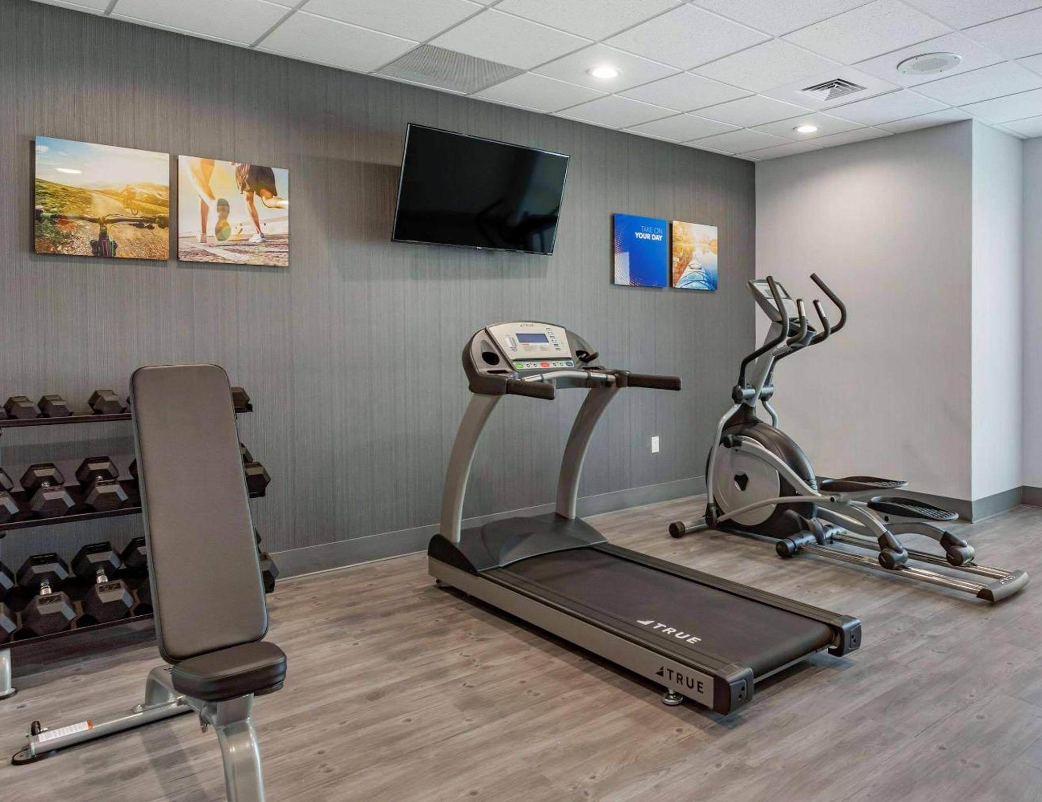 Comfort Inn & Suites