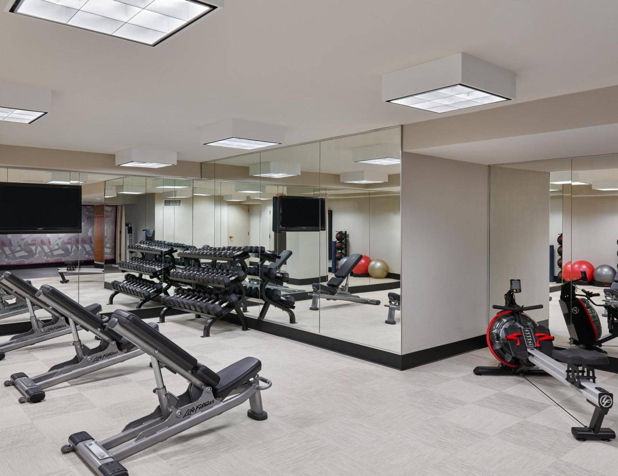 Astor Crowne Plaza New Orleans French Quarter, an IHG Hotel