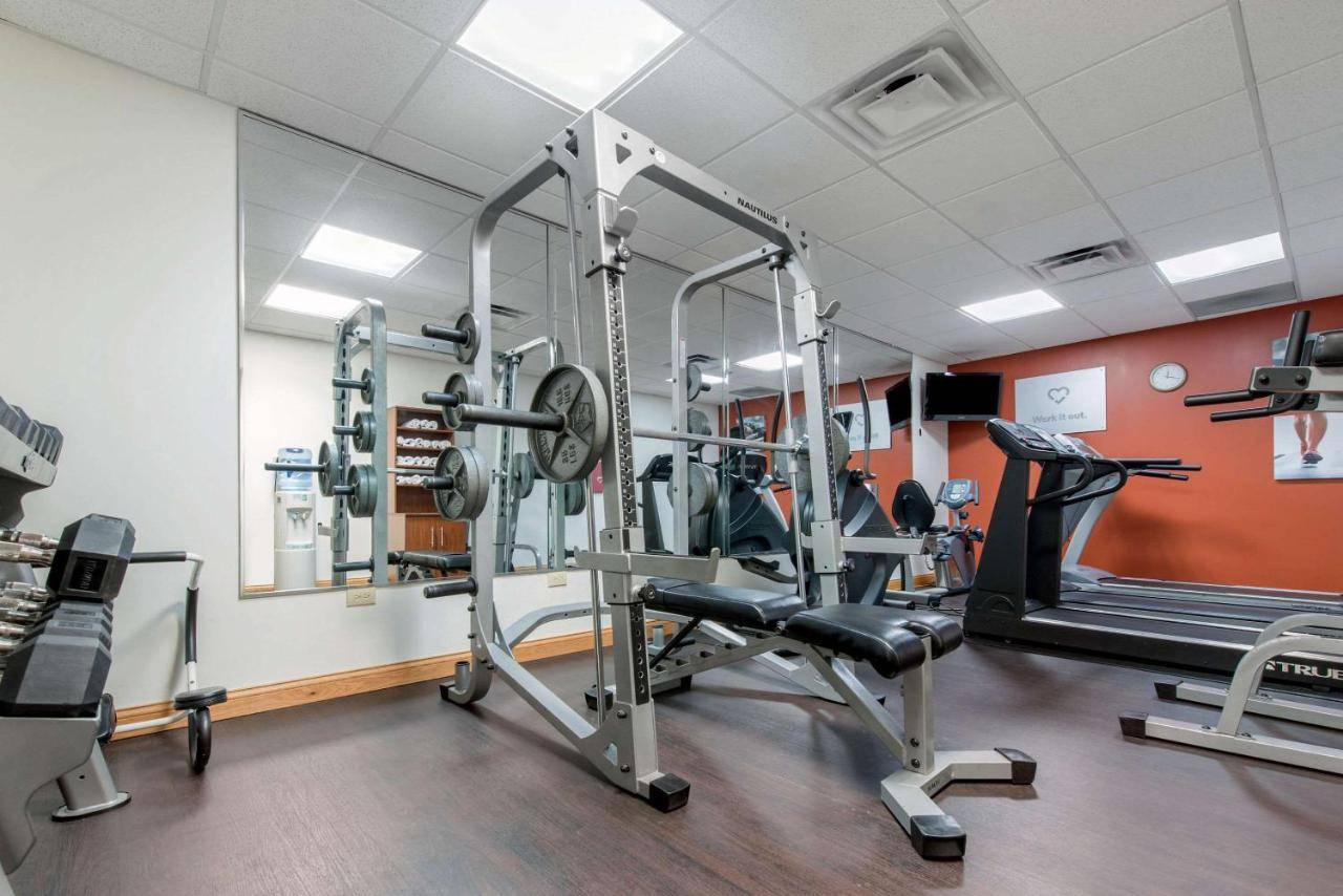 Comfort Suites Louisville Airport