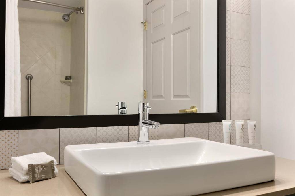 Country Inn & Suites by Radisson London, Kentucky