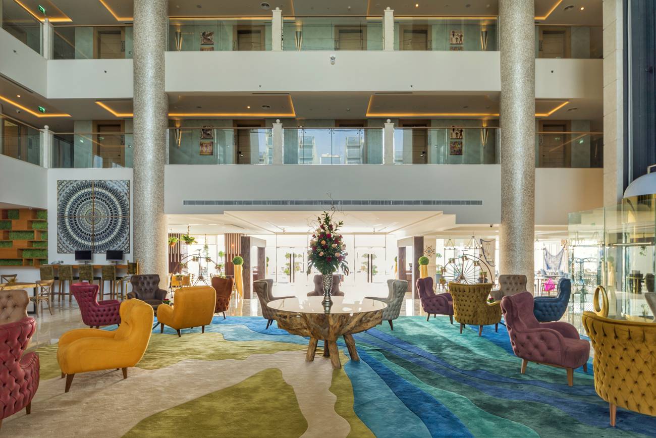 Royal Central Hotel and Resort The Palm