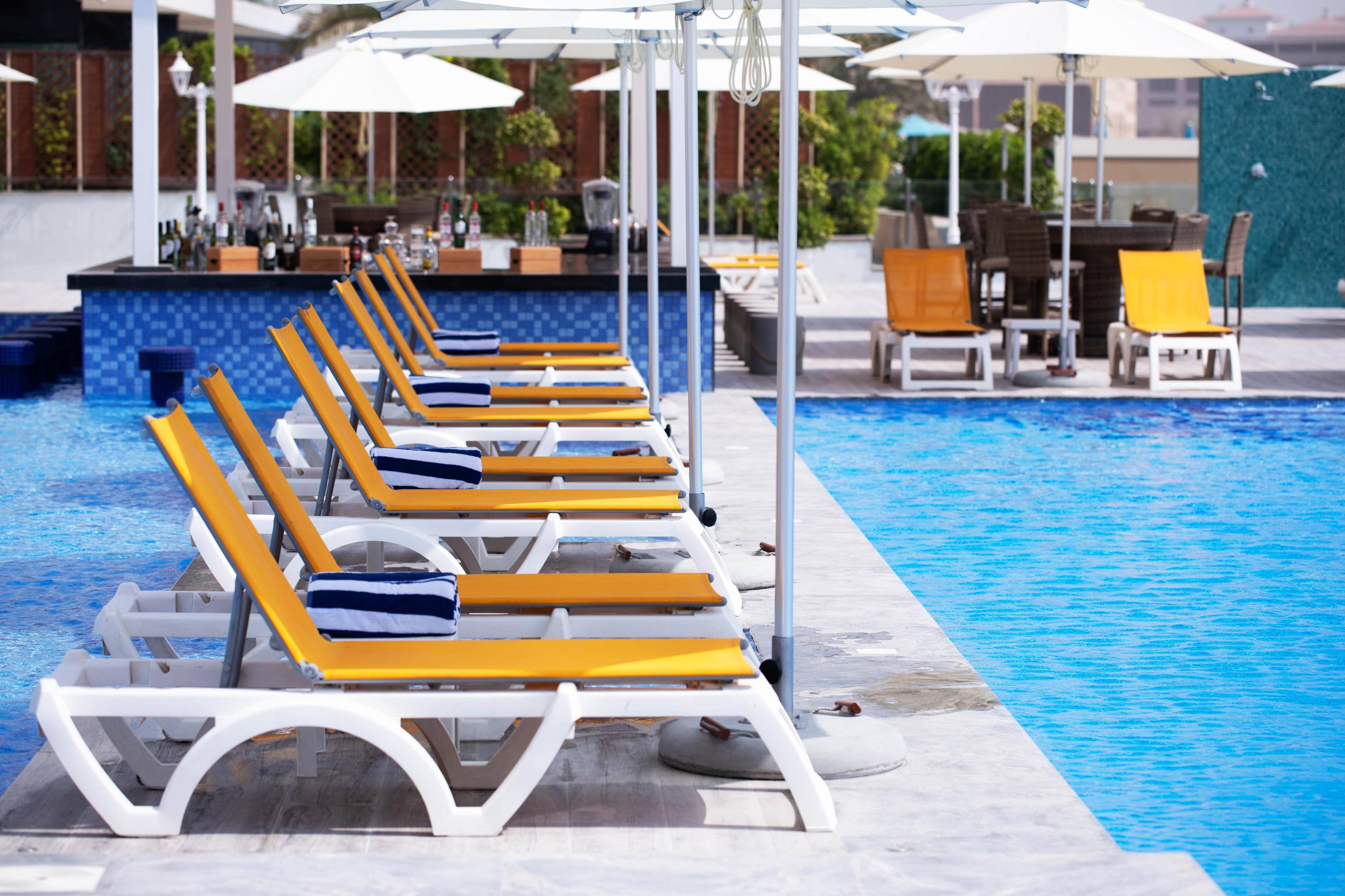 C Central Hotel and Resort The Palm