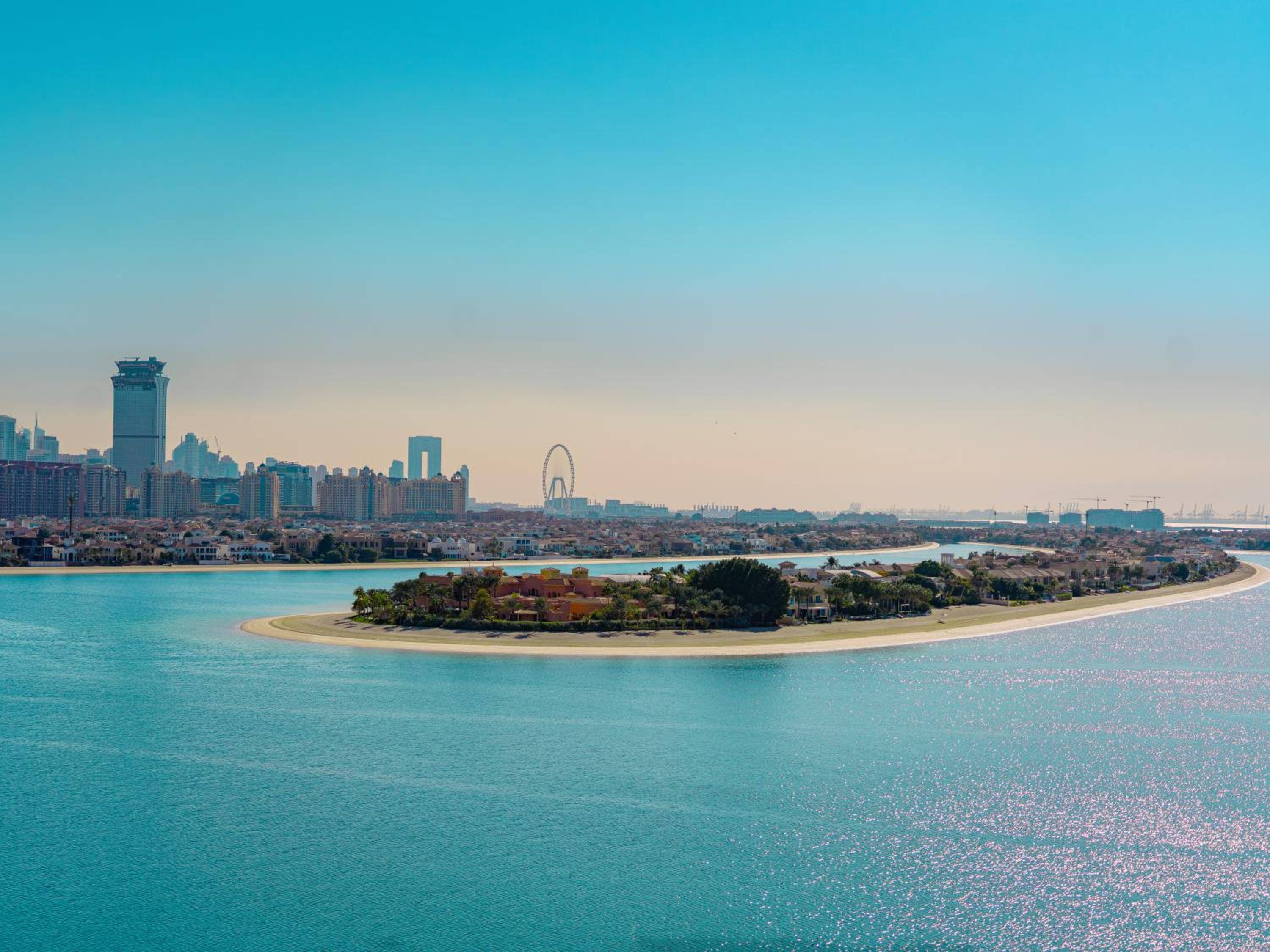 C Central Hotel and Resort The Palm