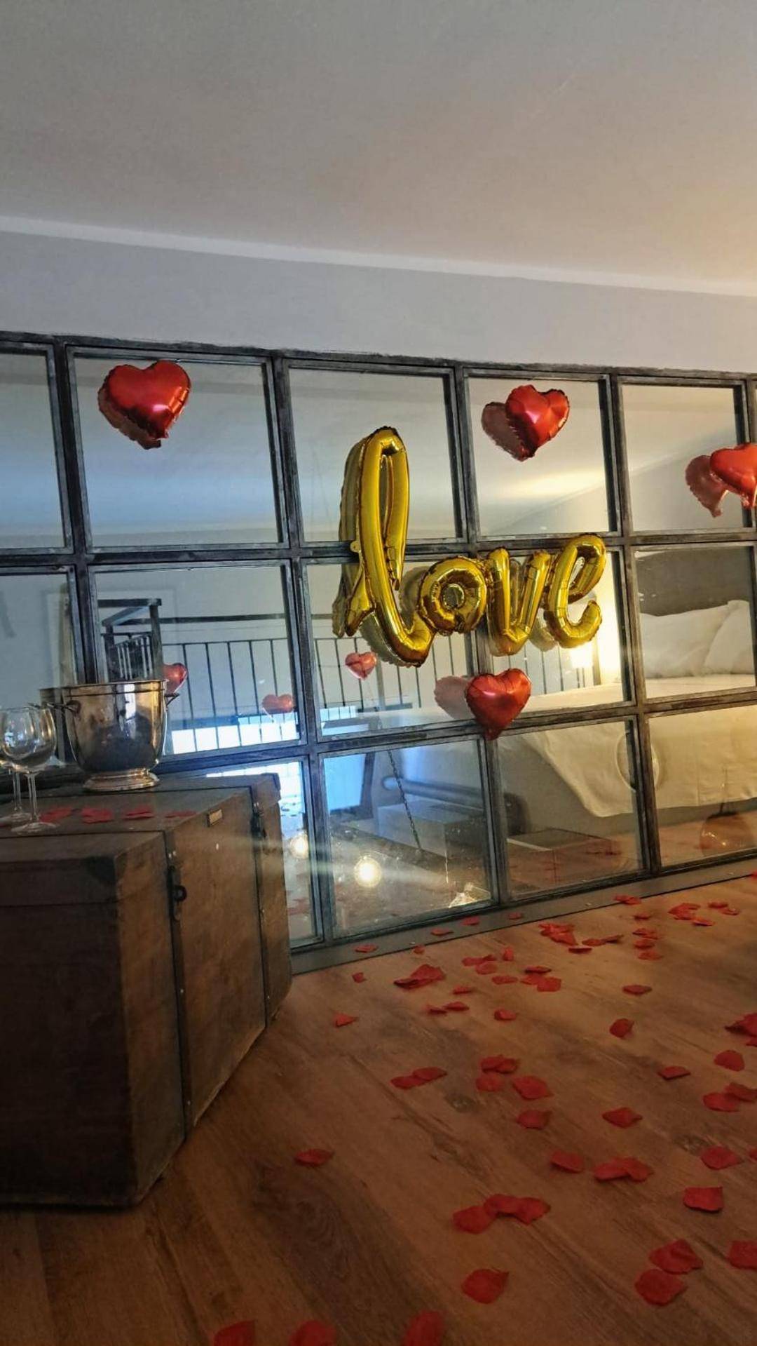 Ostia Holiday Collection