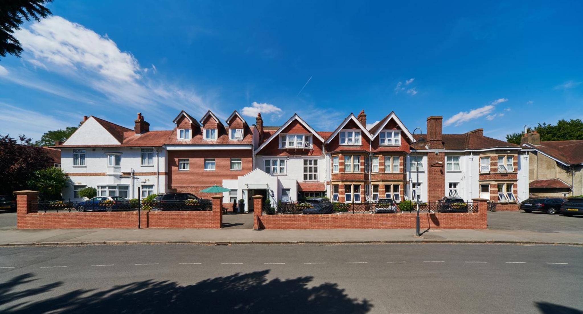 Linton Lodge a BW Signature Collection Hotel