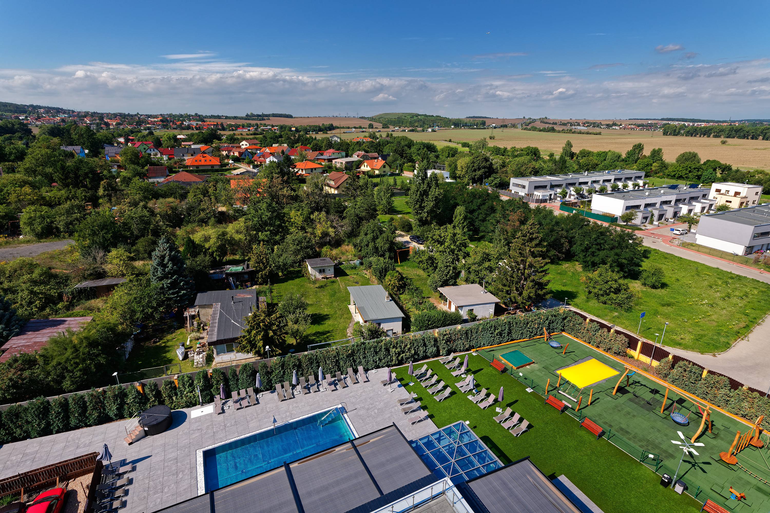 Hotel Aura Design & Garden Pool