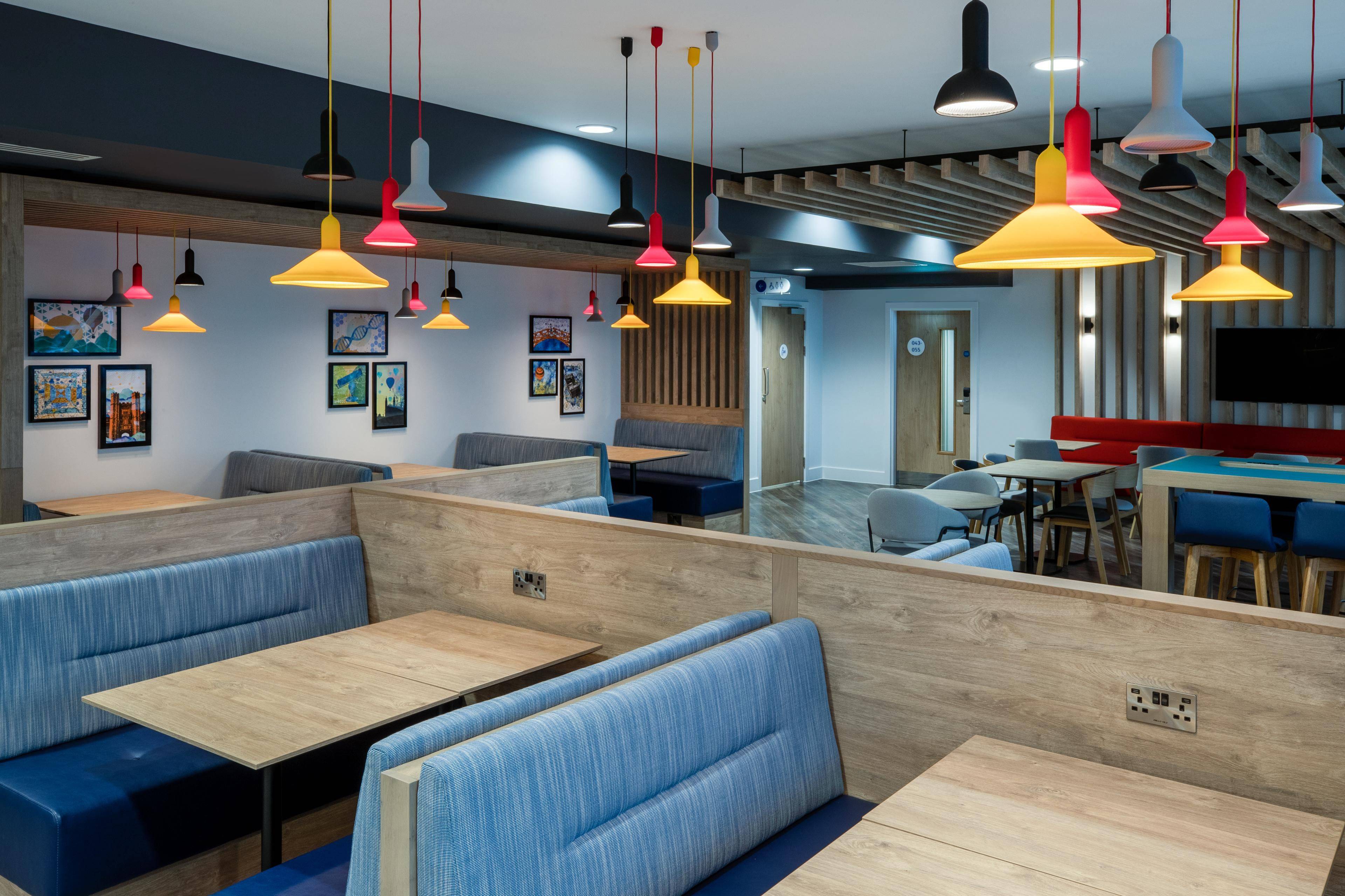 Holiday Inn Express Cambridge West - Cambourne, an IHG Hotel