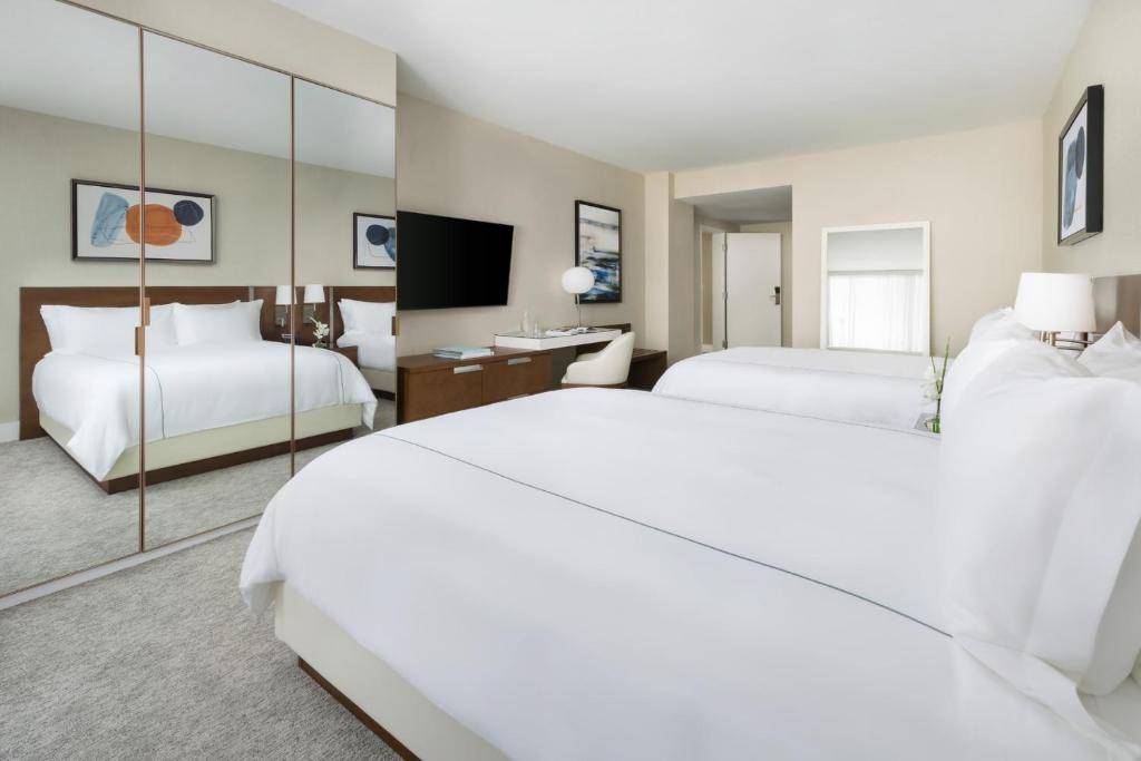 The Altair Bay Harbor Hotel