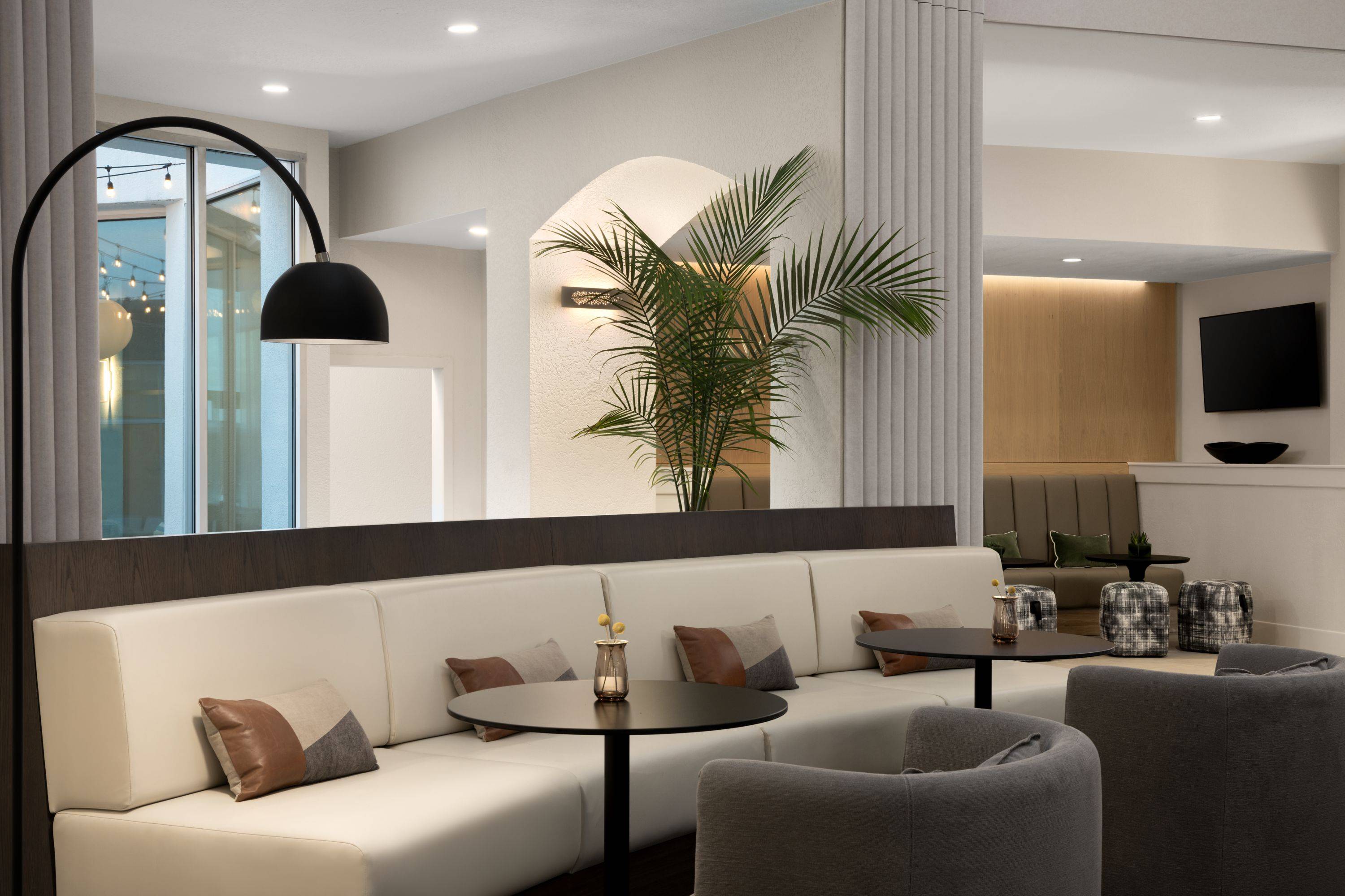 AC Hotel by Marriott Portland Lake Oswego