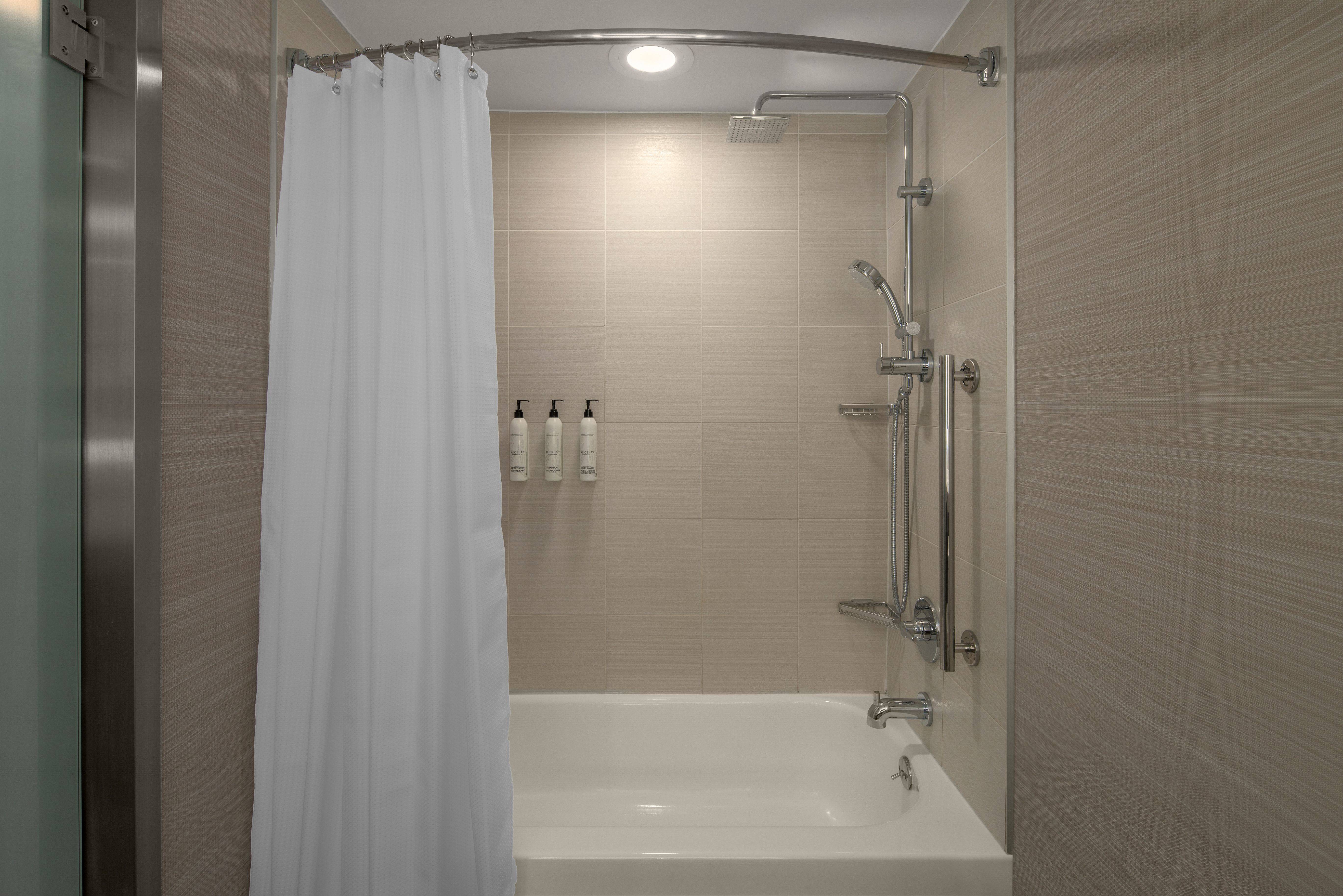 AC Hotel by Marriott Portland Lake Oswego