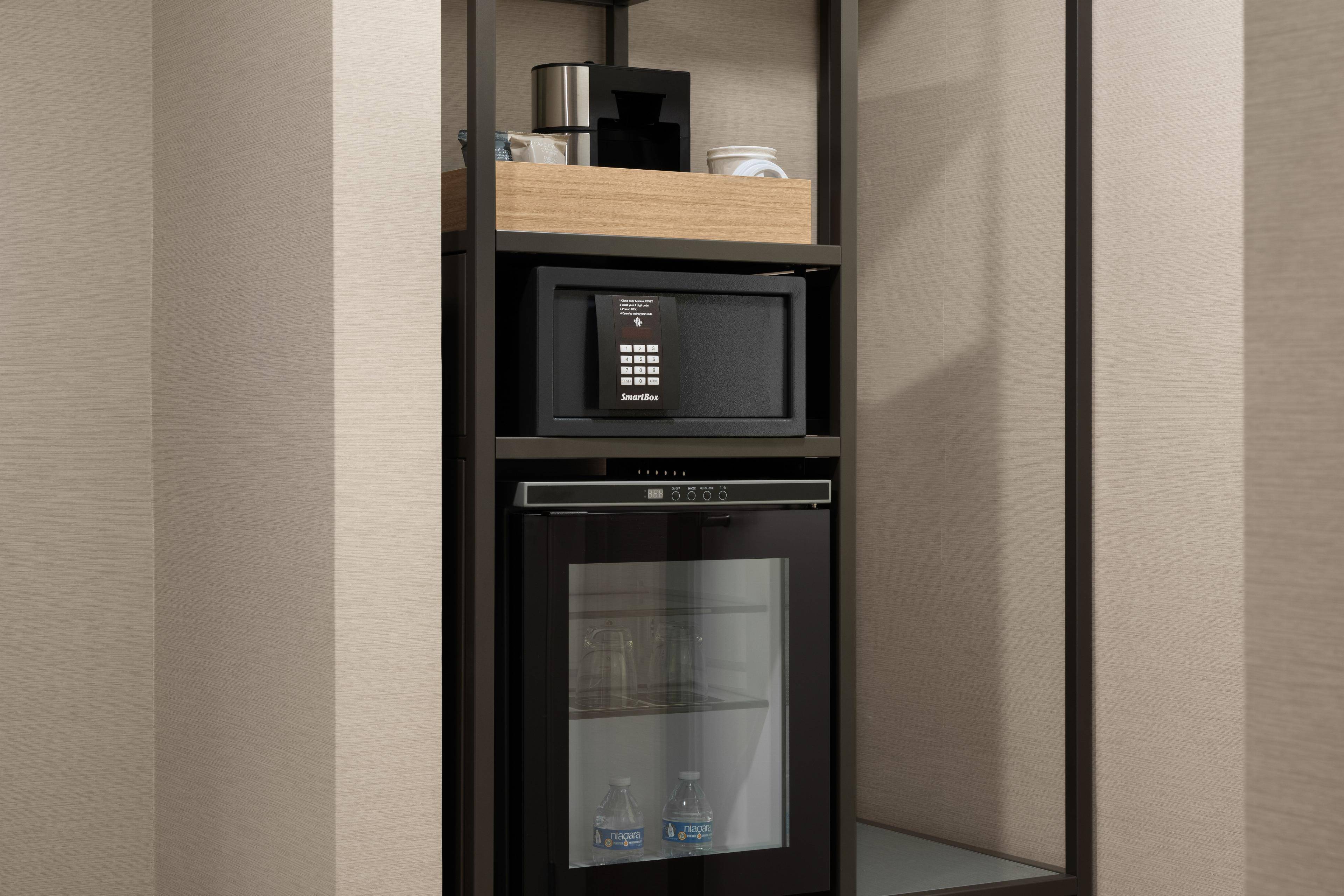 AC Hotel by Marriott Portland Lake Oswego