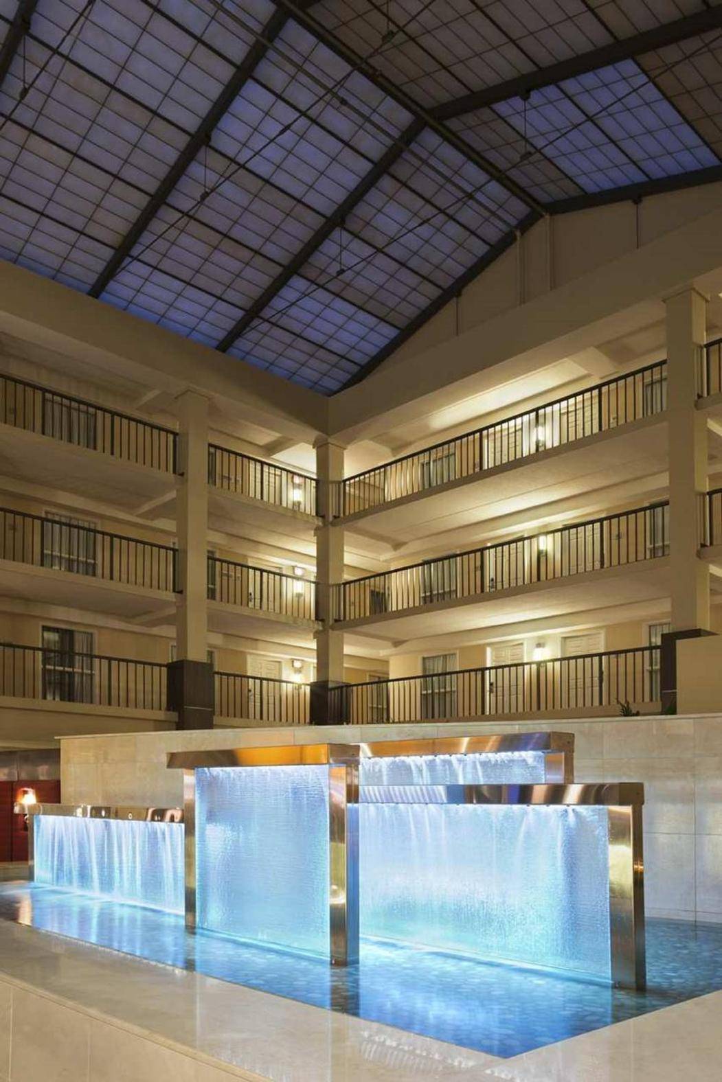 Embassy Suites by Hilton Cleveland Beachwood