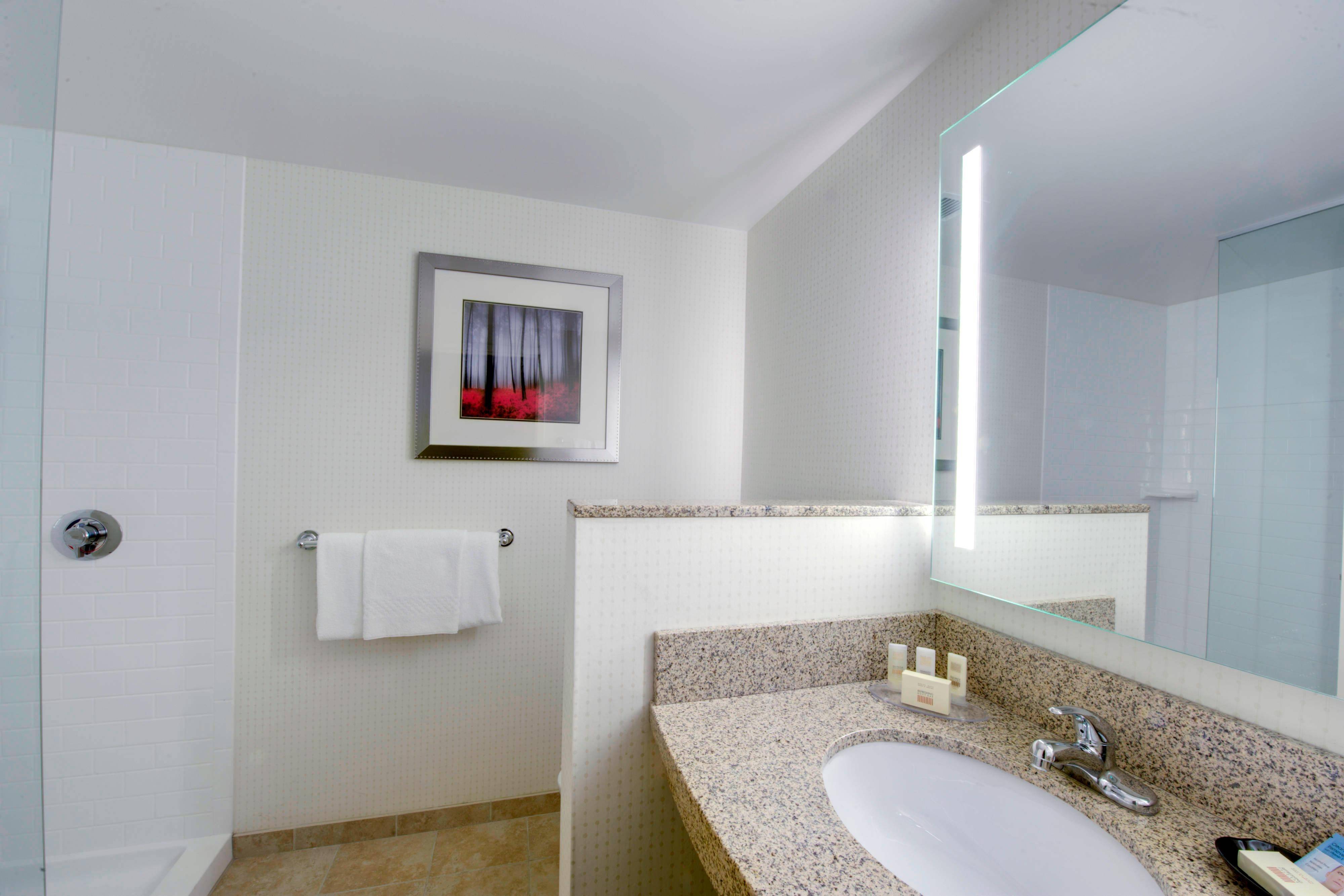 Courtyard Keene Downtown