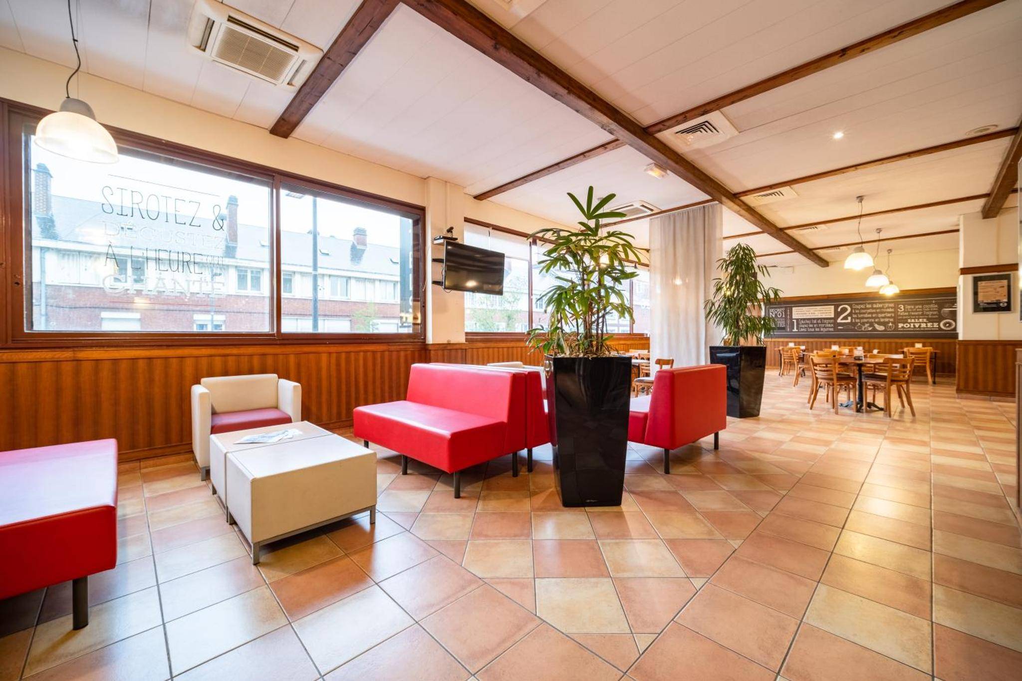 B&B HOTEL Amiens Centre Cathédrale