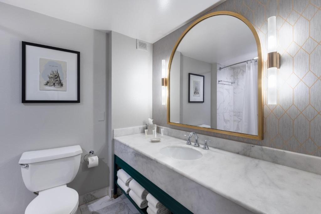 Castle Hotel, Autograph Collection