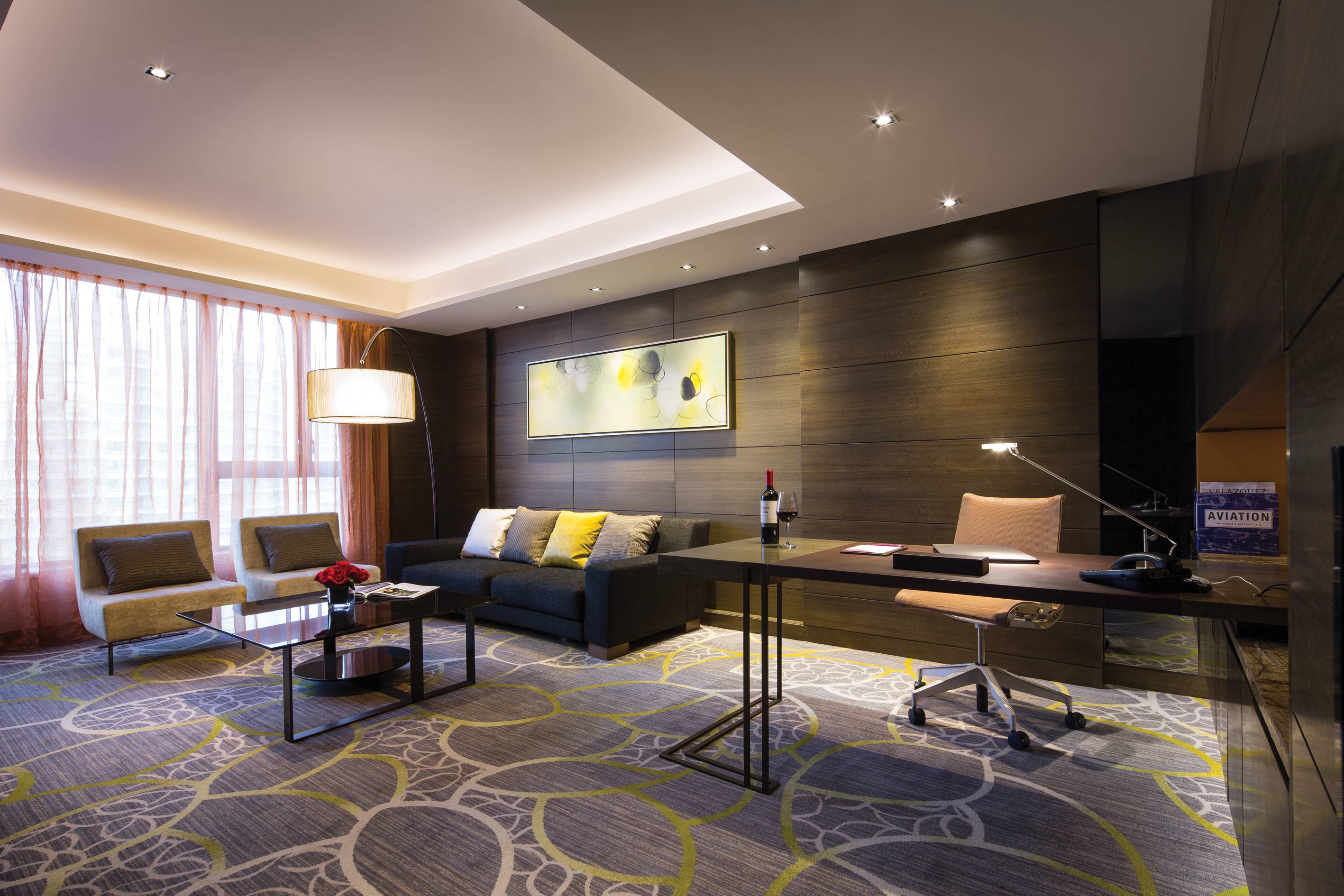 The Royal Garden Kowloon East  (formerly: Royal Plaza Hong Kong Kowloon East, an IHG Hotel)