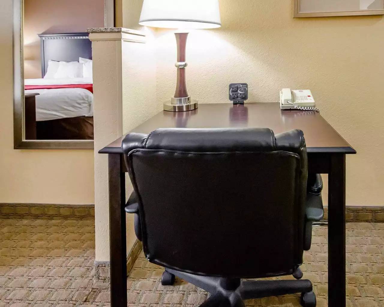 Comfort Suites Louisville East