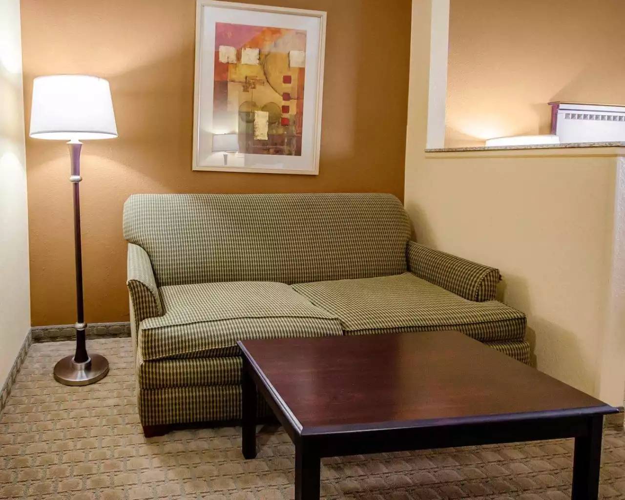 Comfort Suites Louisville East