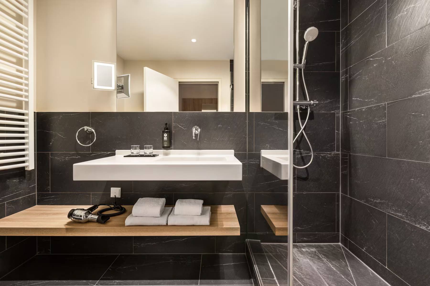 Vienna House Easy by Wyndham München