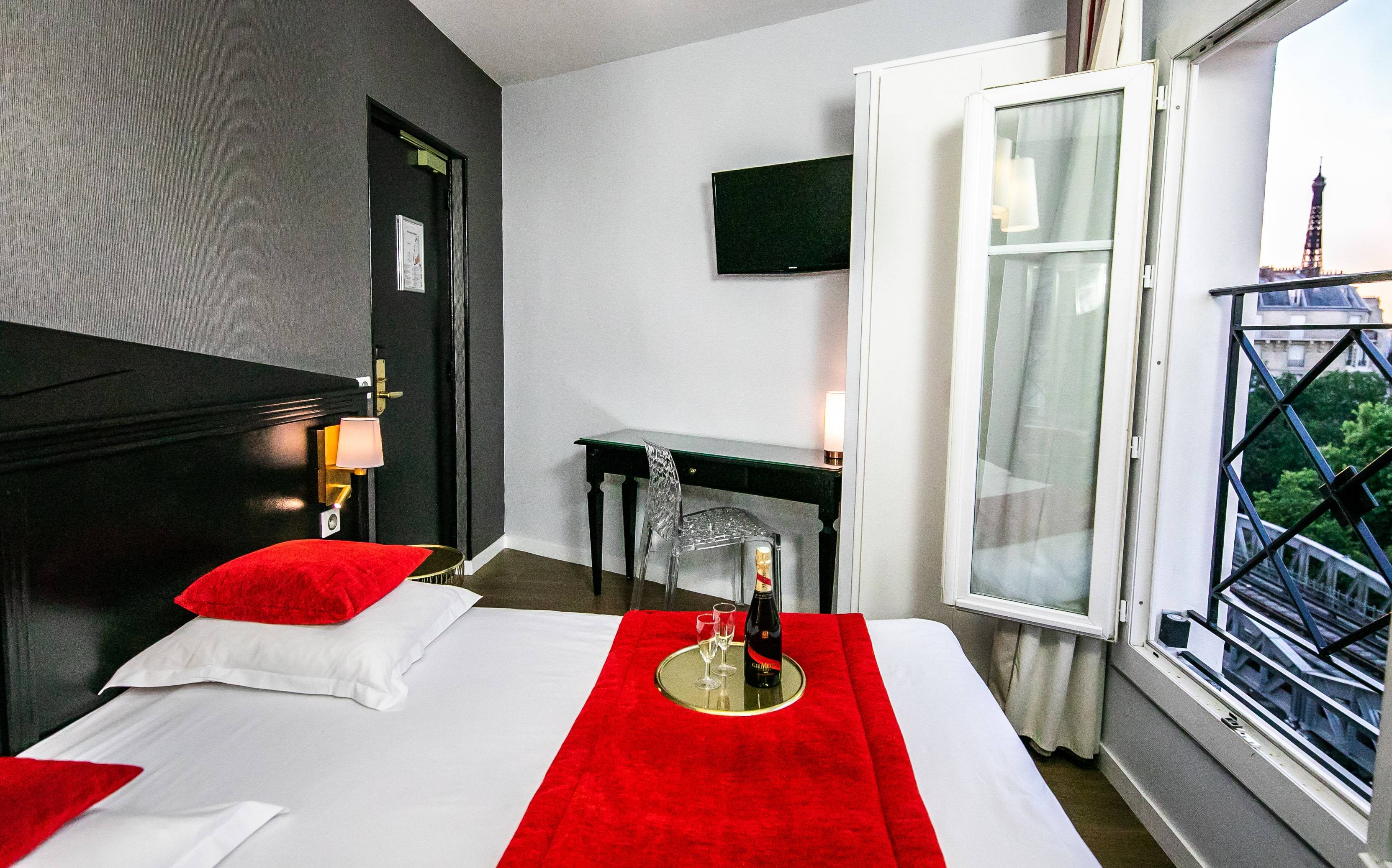 Eiffel Villa Garibaldi