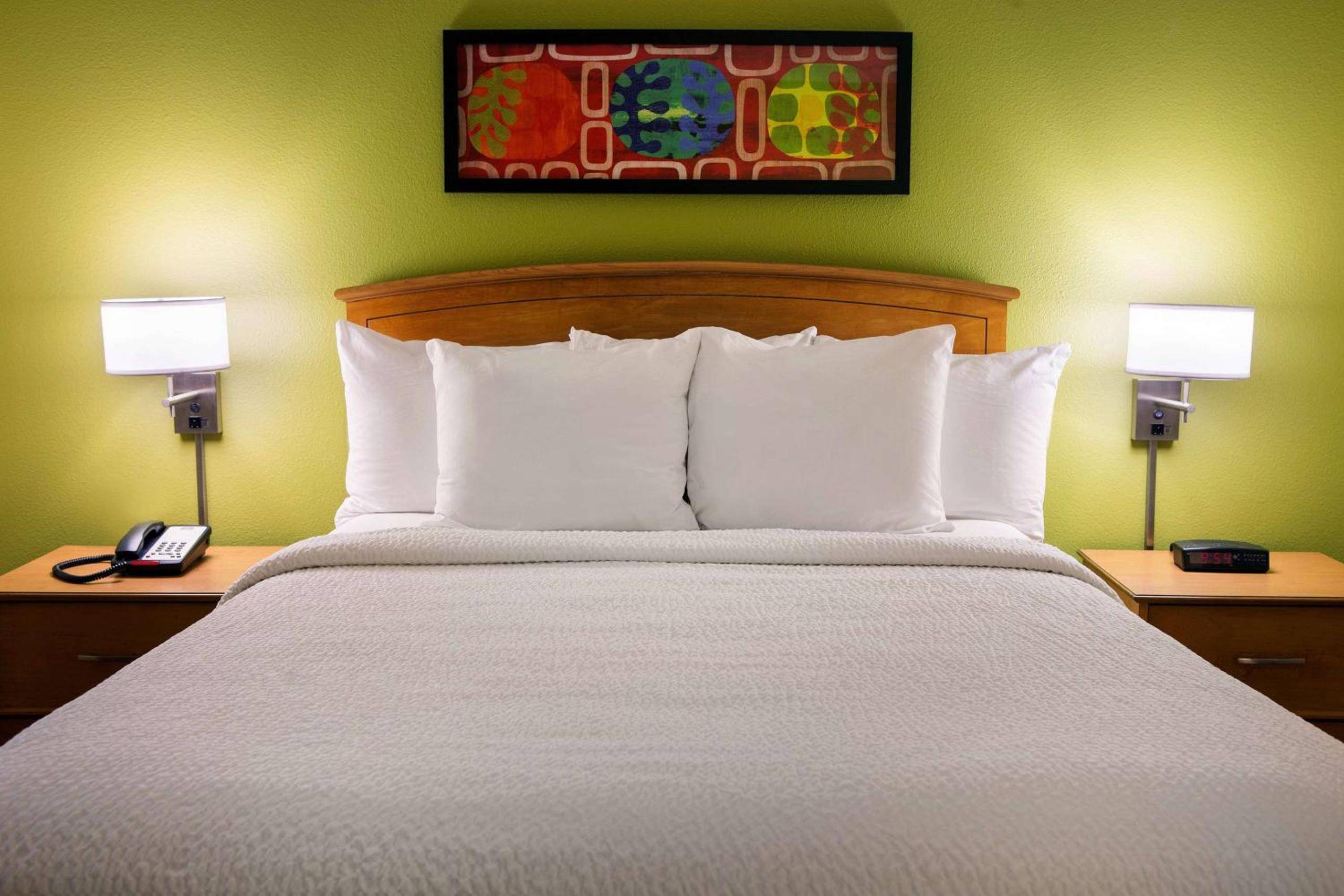 Sonesta Simply Suites Phoenix Scottsdale