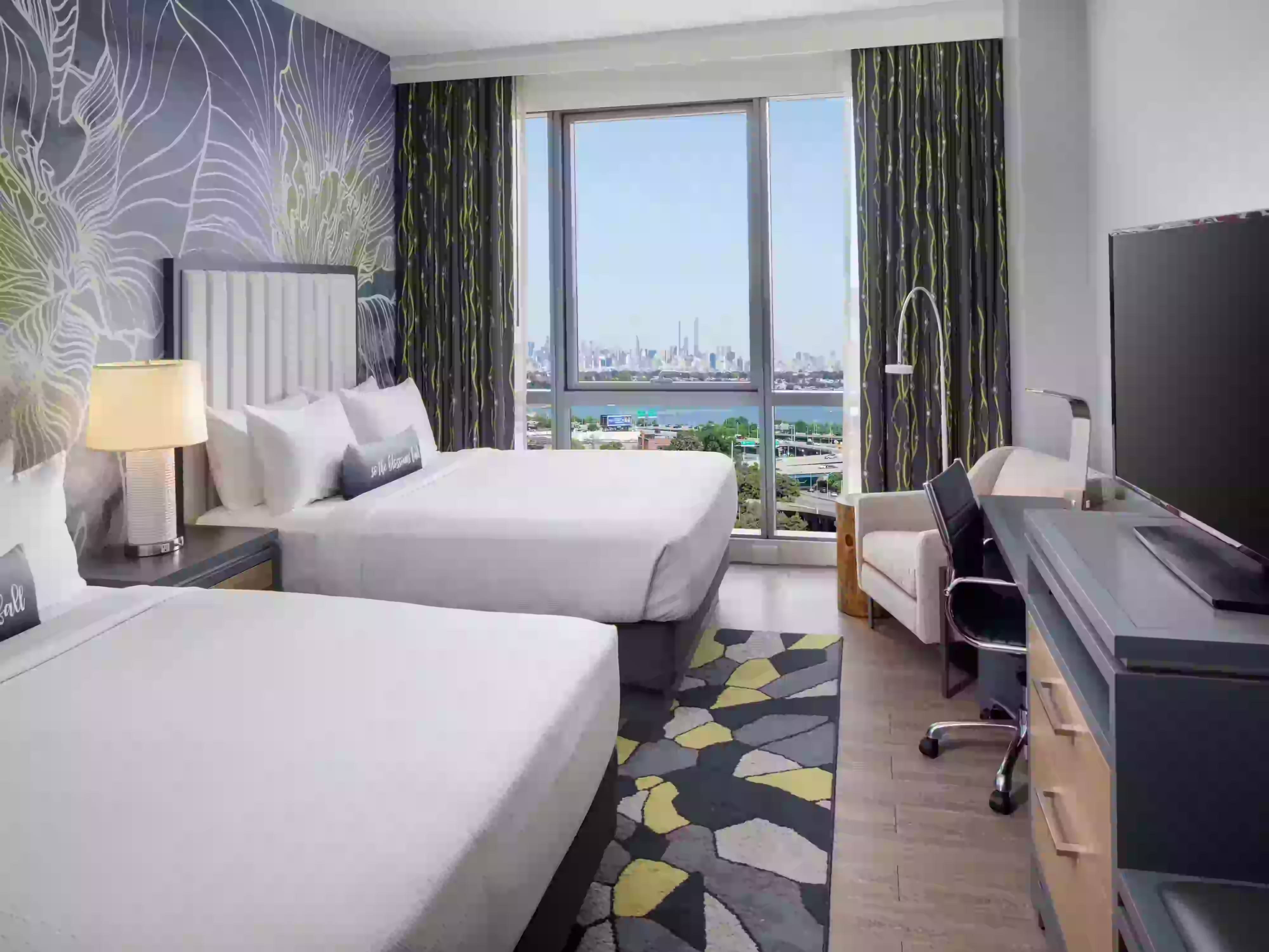 Hotel Indigo Flushing - LaGuardia, an IHG Hotel